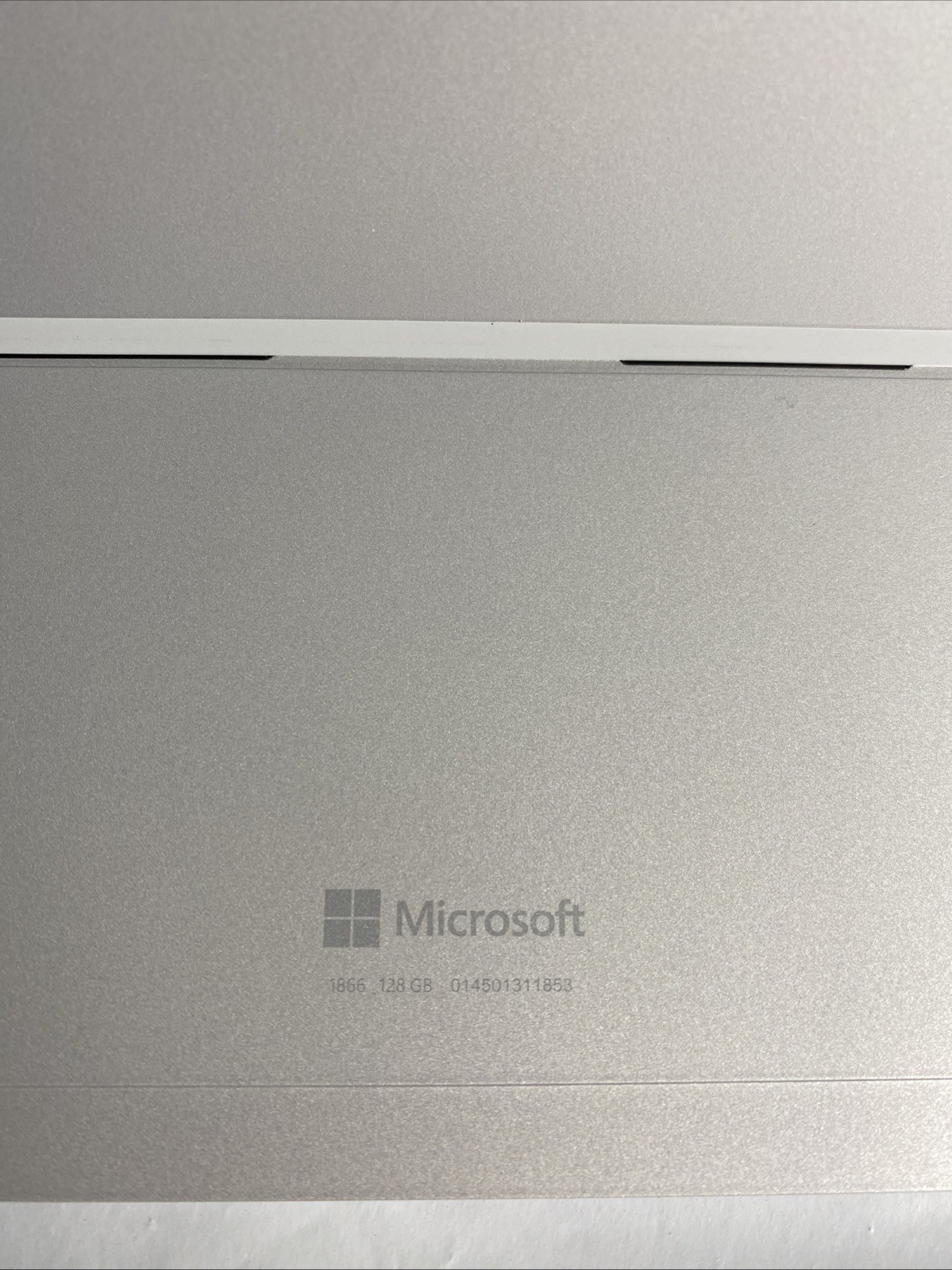 Microsoft Surface Pro 7 1866 Intel Core i5-1035G4 8GB RAM 128GB SSD- No Cable