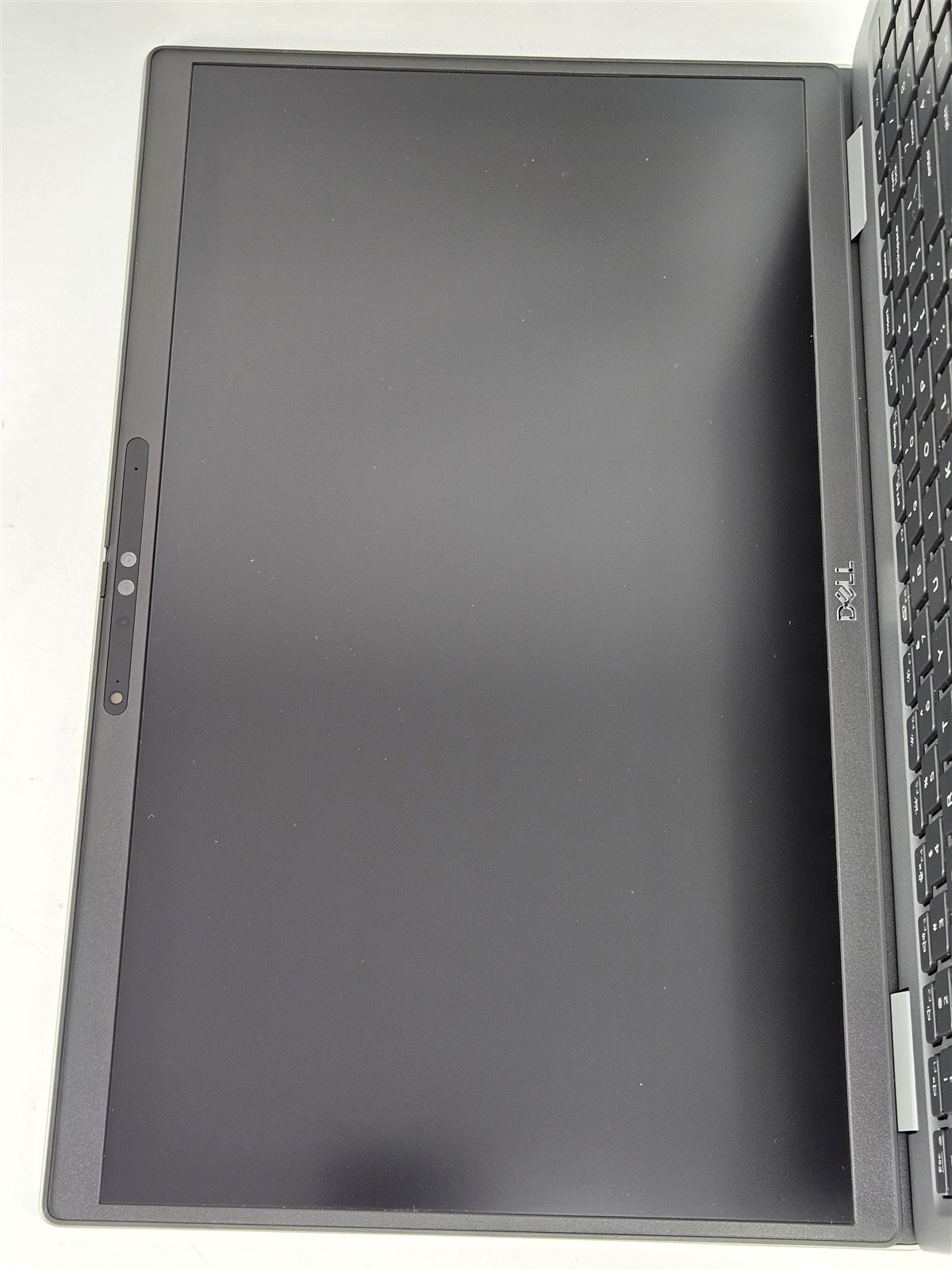 Dell Precision 3571 Intel Core i7-12800H 16GB 512GB SSD 15.6″ NVIDIA T600 4GB