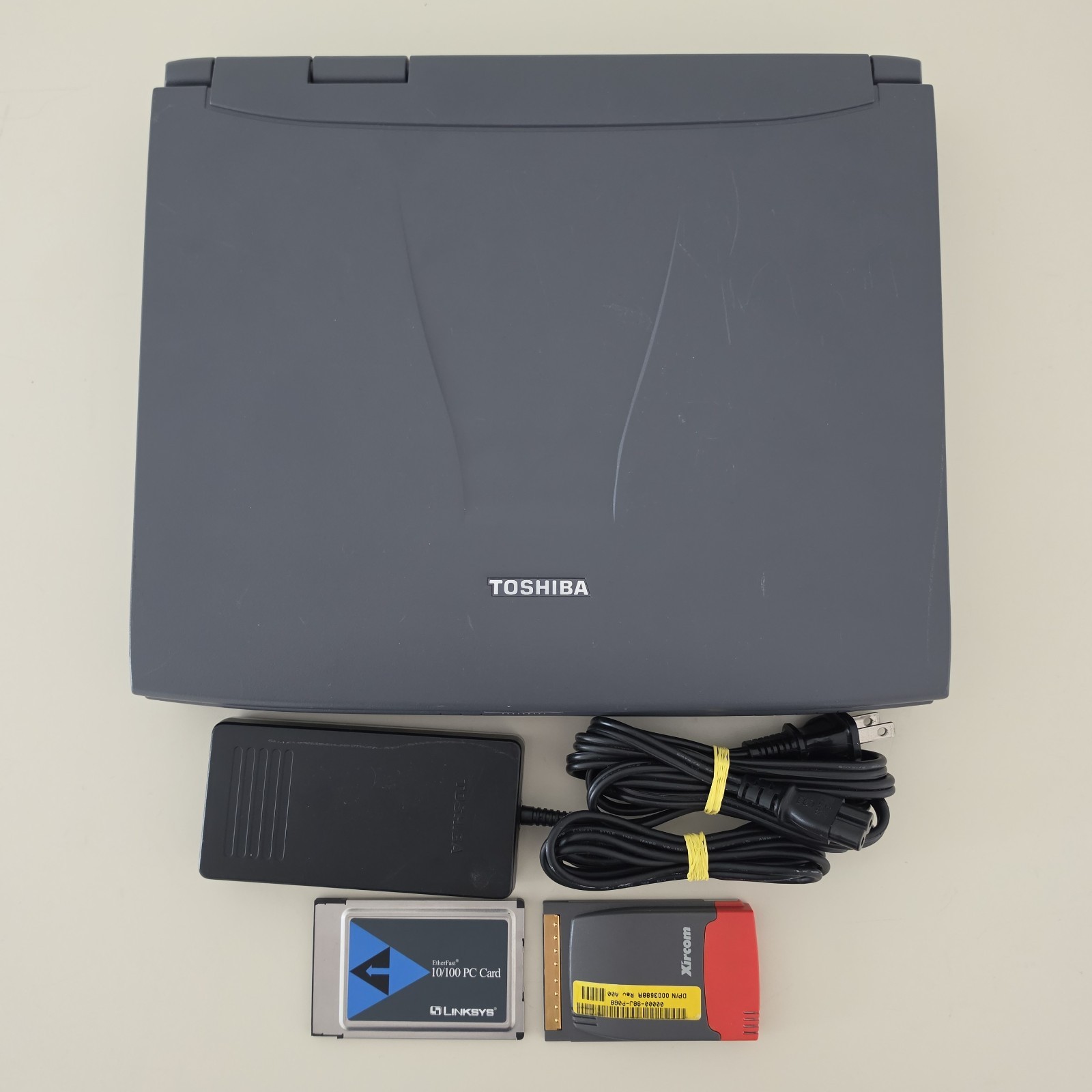 RETRO 14.1″ Vintage TOSHIBA Satellite 4100XDVD Laptop – 128MB RAM – 60GB HDD