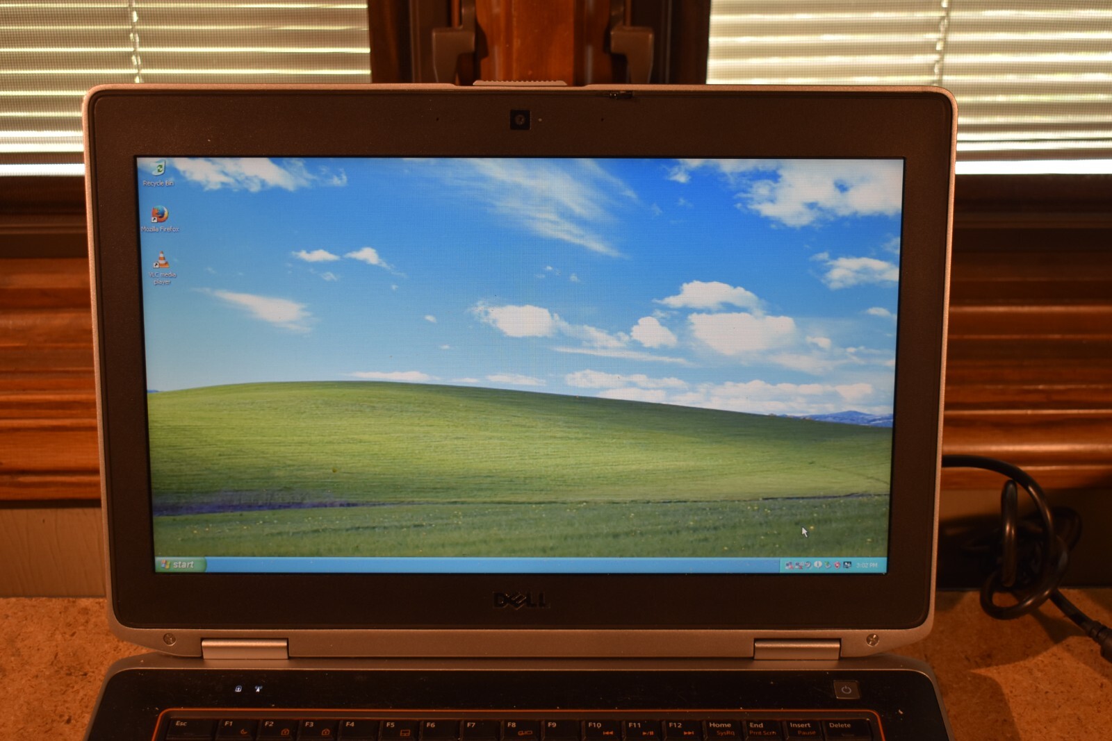 Dell Latitude E6420 Intel Core i5-2520M 4GB 320GB Windows XP NVidia NVS 4200M