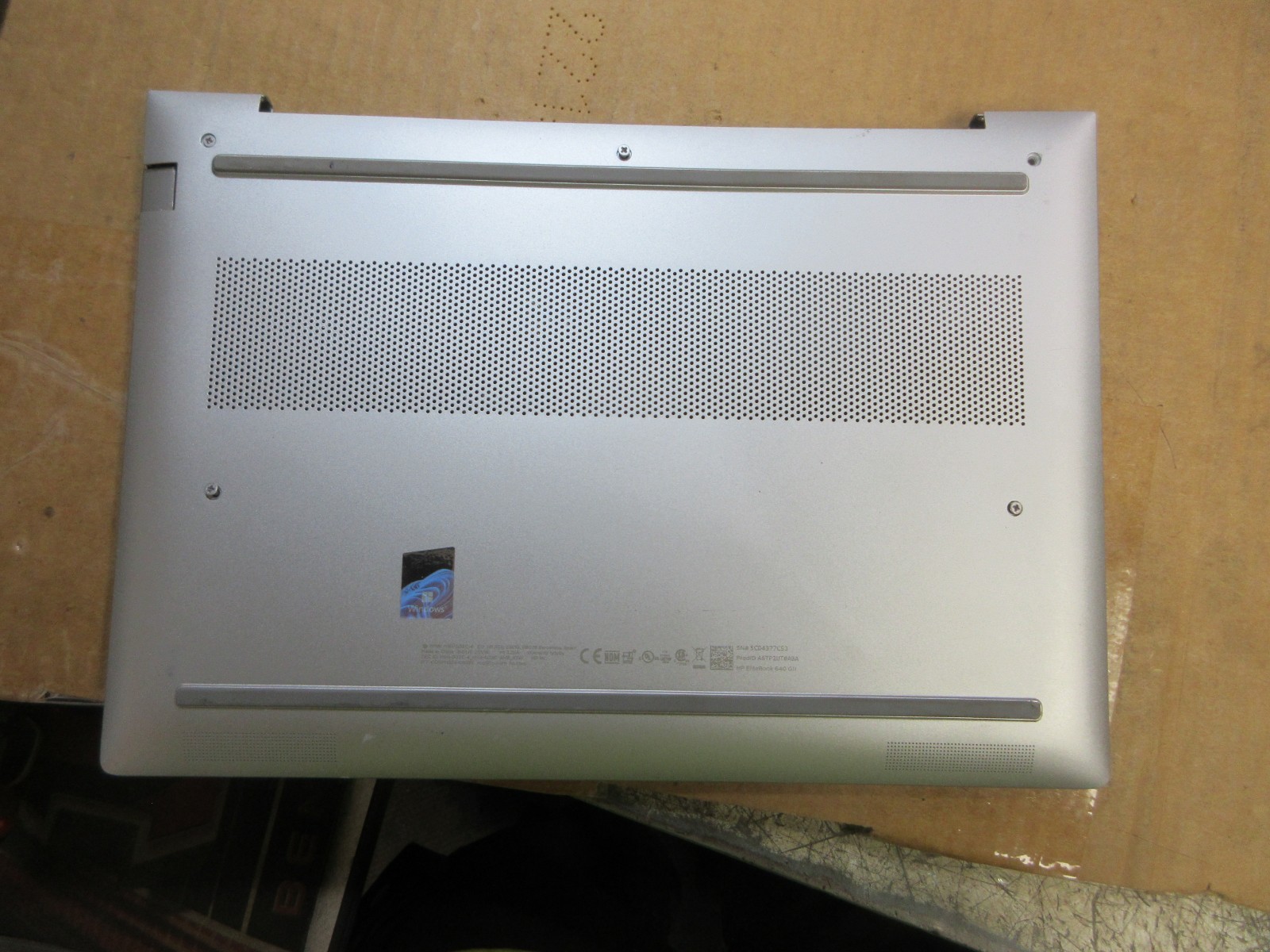 HP EliteBook 640 G11 Intel Ultra 7 165U MOTHERBOARD IN CHASSIS
