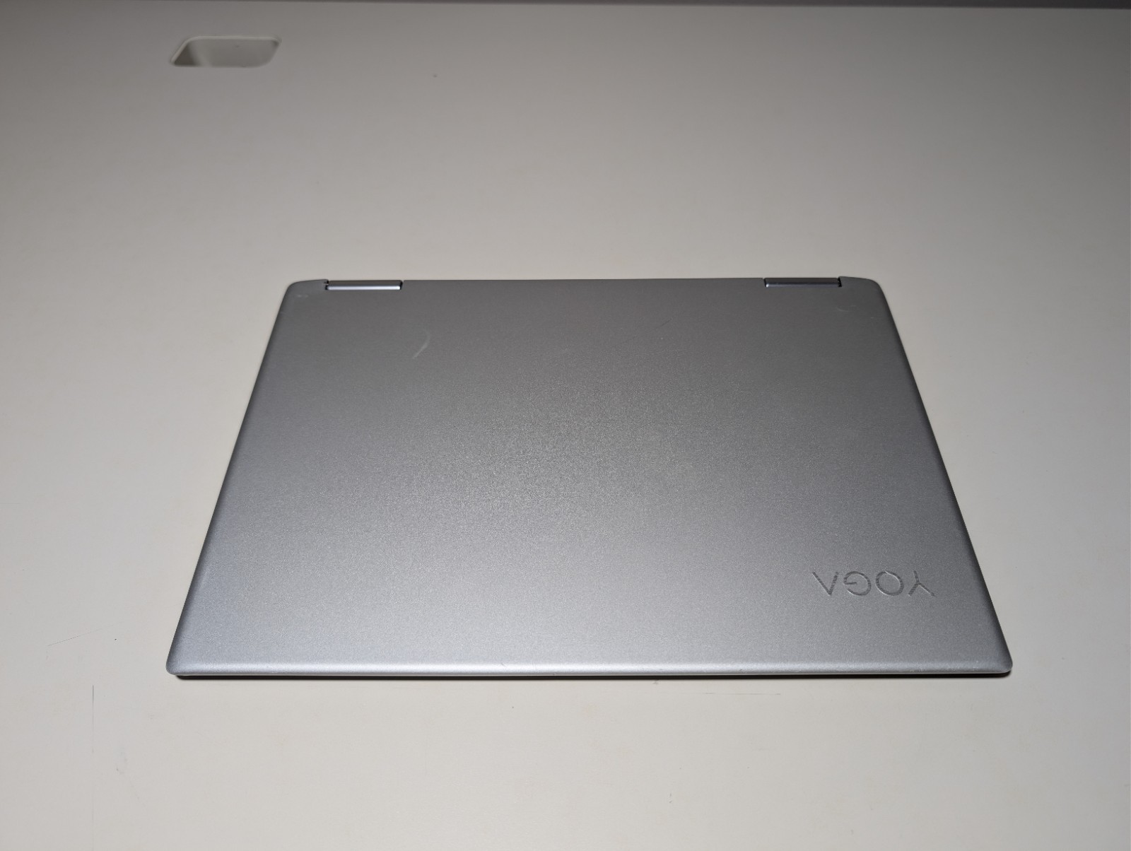 LENOVO YOGA 720-13IKB 2-in-1 Touchscreen | i5-8250U 8GB RAM | FHD Backlit FPS