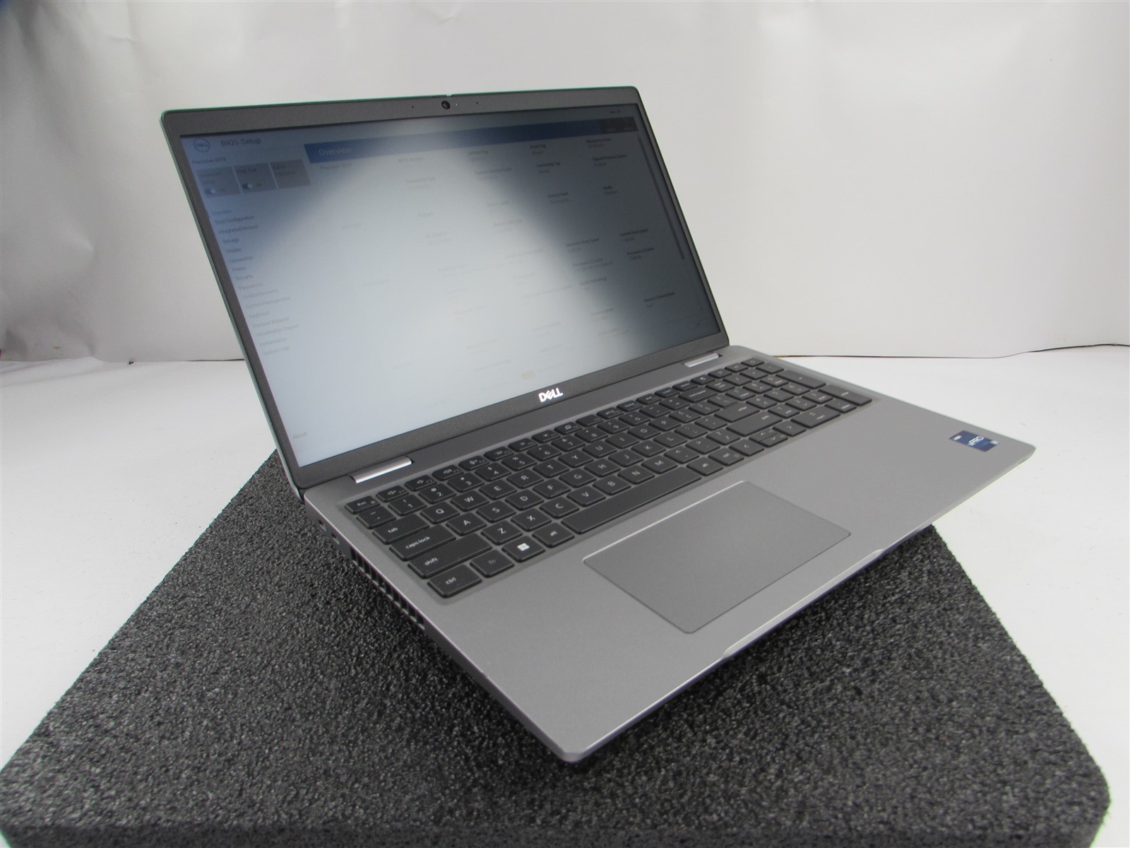 DELL PRECISION 3570 1920X1080 FHD CORE I7-1265U 512GB SSD 16GB RAM T550 NO O.S