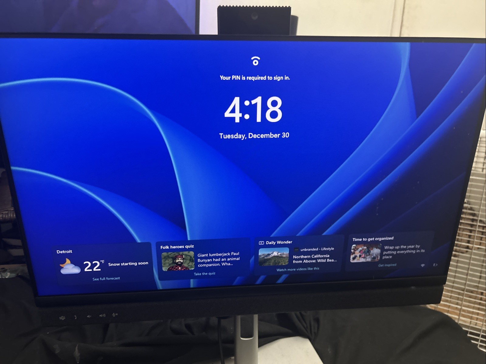 Laptop + Monitor Combo