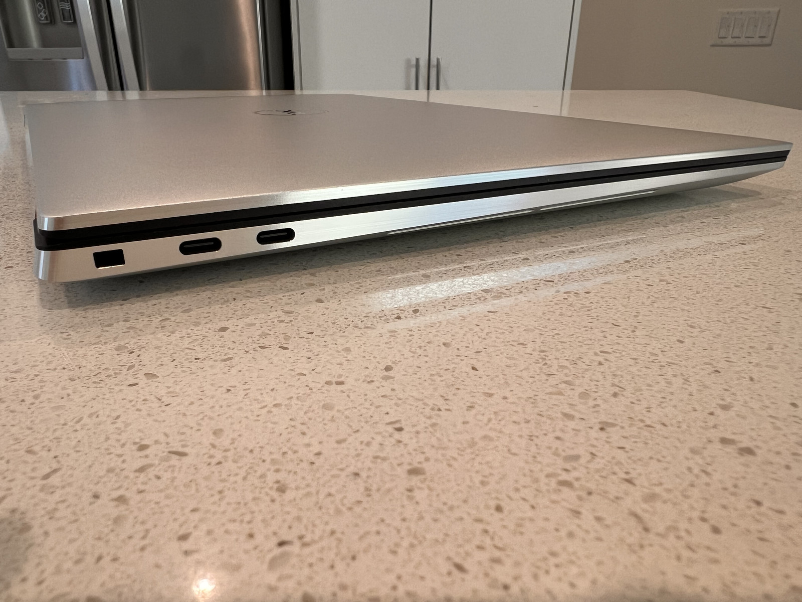 Dell XPS 15 9520 – i7/RTX 3050, 16GB RAM, 512GB SSD (Includes Charger)