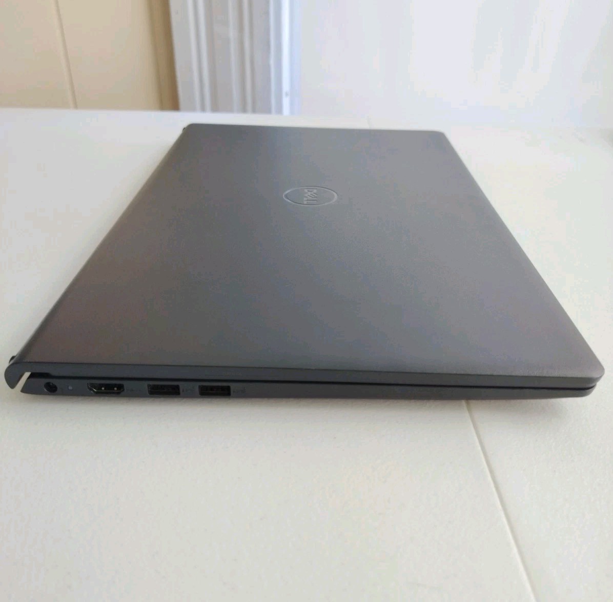 Dell Inspiron 15 3520 i5-1235U, 8GB RAM, 512GB SSD, Charger Included Win11 Mint