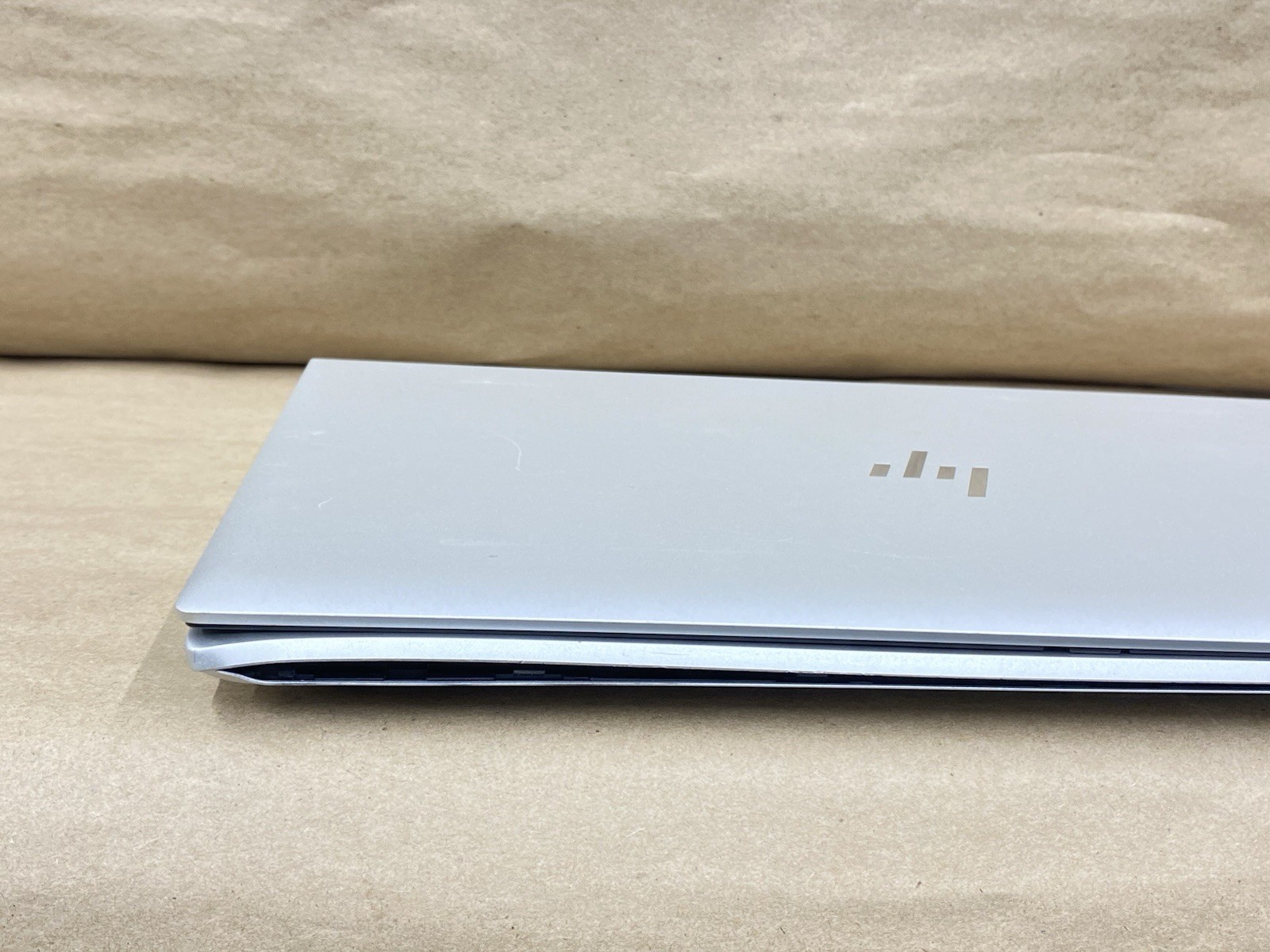 HP 840 G8 Notebook PC – 14″ 1920×1080 – i5-1135G7 – 8GB – 256GB SSD – Win 11 Pro