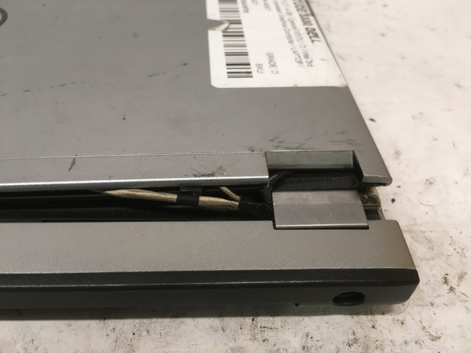 Dell Latitude 3330 14″ (AS IS) Intel Celeron – JZ
