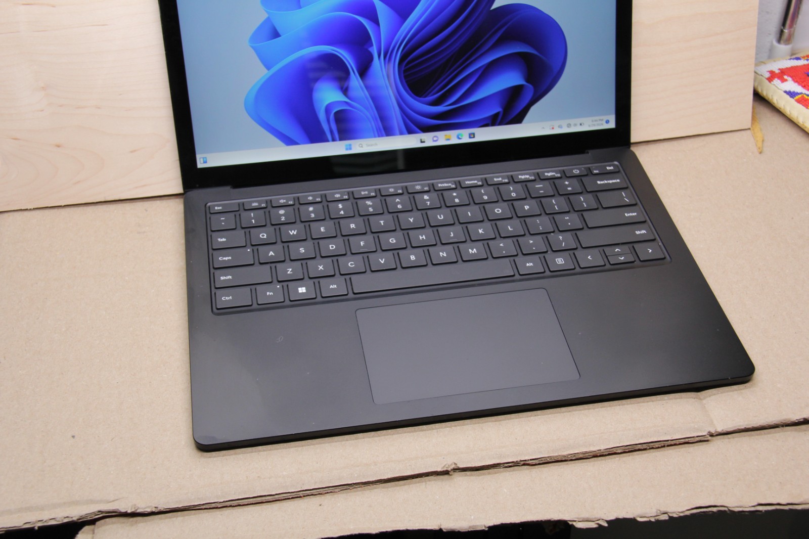 Microsoft Surface Laptop 5 Intel i7-1265U 16GB RAM 256GB SSD 13.5” Touch -Black