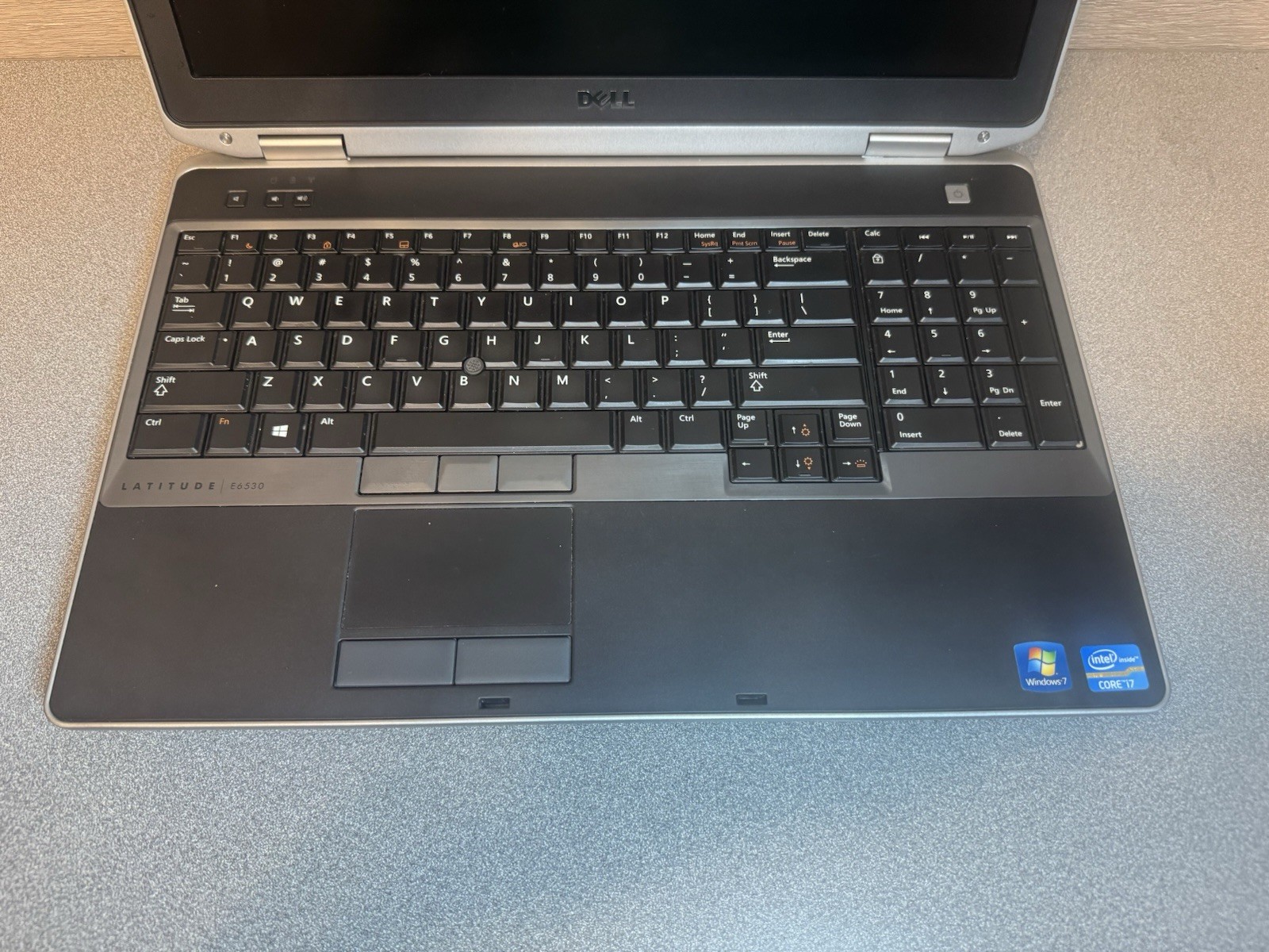 Dell Latitude E6530 15.6″ HD+ 2.70GHz i7-3740 8GB RAM 500 GB HDD No OS