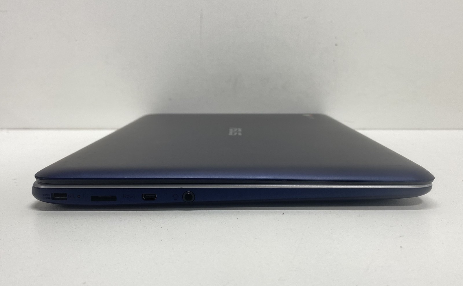 ASUS Chromebook (C201P) 11.6″ Rockchip Processor Chrome OS