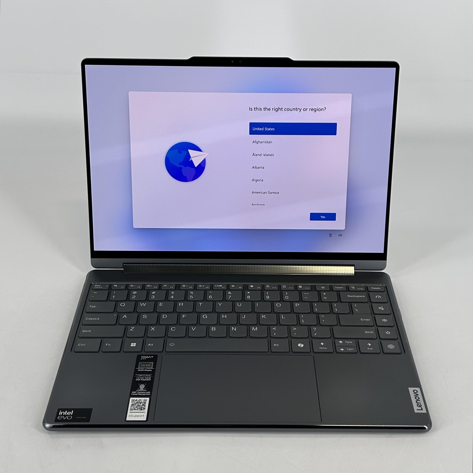 Lenovo Yoga 9i 14 Gray QHD+ TOUCH 1.4 GHz Ultra 7 155H 32GB 512GB SSD Good