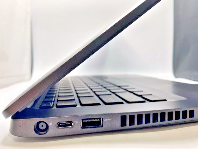 Dell Latitude 5400 14″ Intel Core i5-8365U @1.60GHz 8GB RAM 256GB SSD