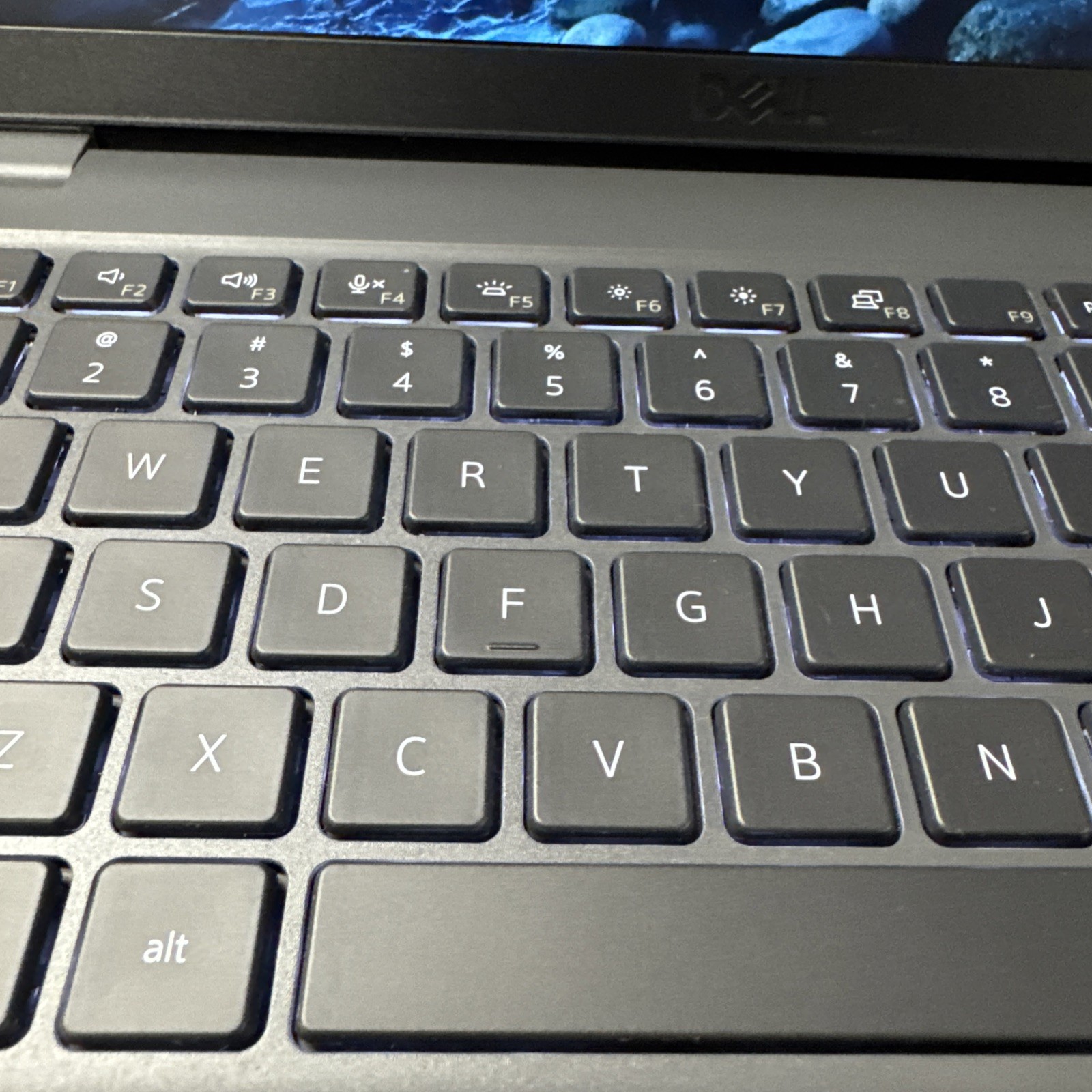 Dell Latitude 3450 14″ 13th Gen Intel® Core™ i5-1335U 1.30 GHz Laptop 8GB Ram