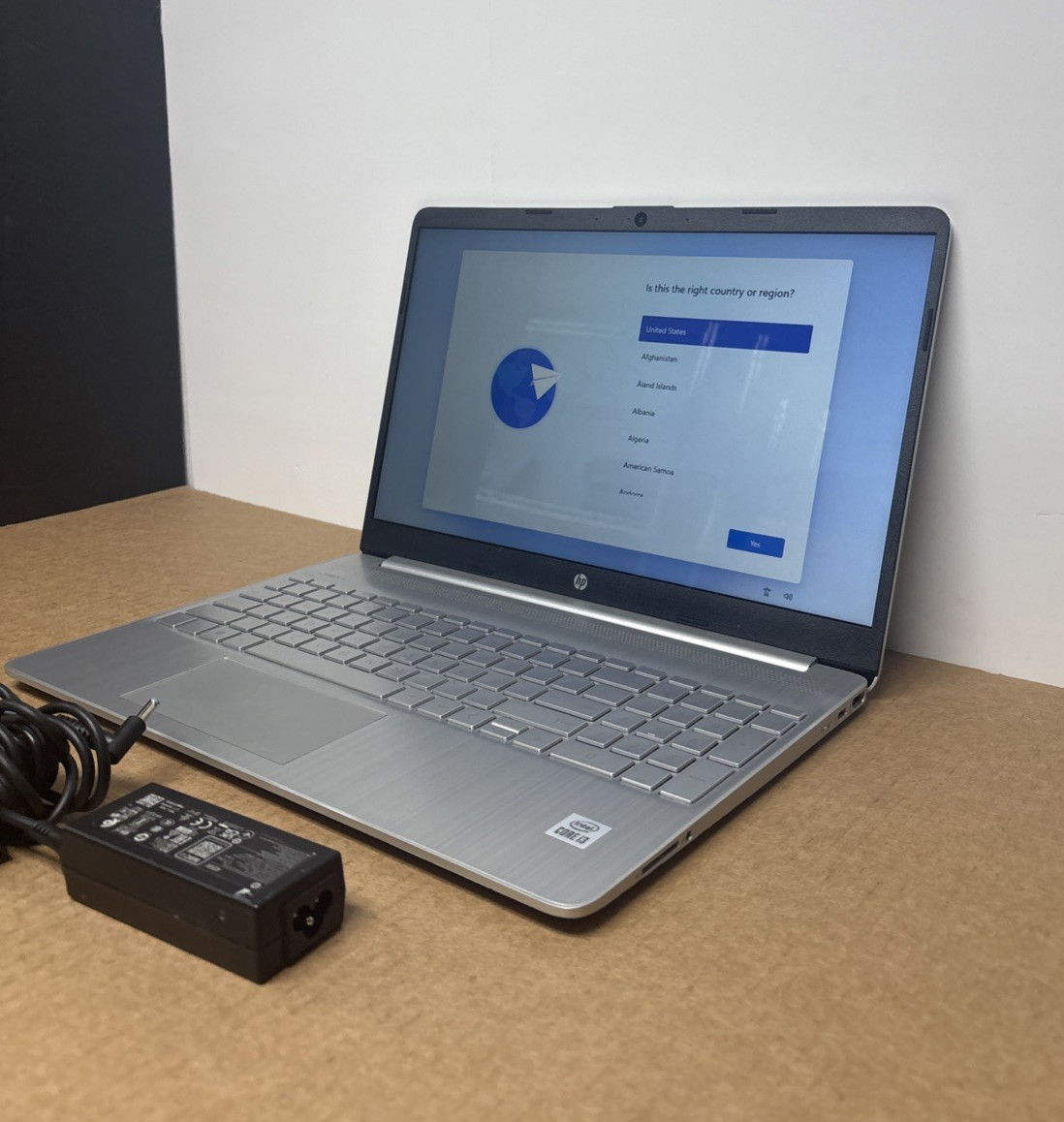 HP Laptop 10th Gen Intel Core i3 processor 8GB RAM 256GB SSD 15-dy1042cl