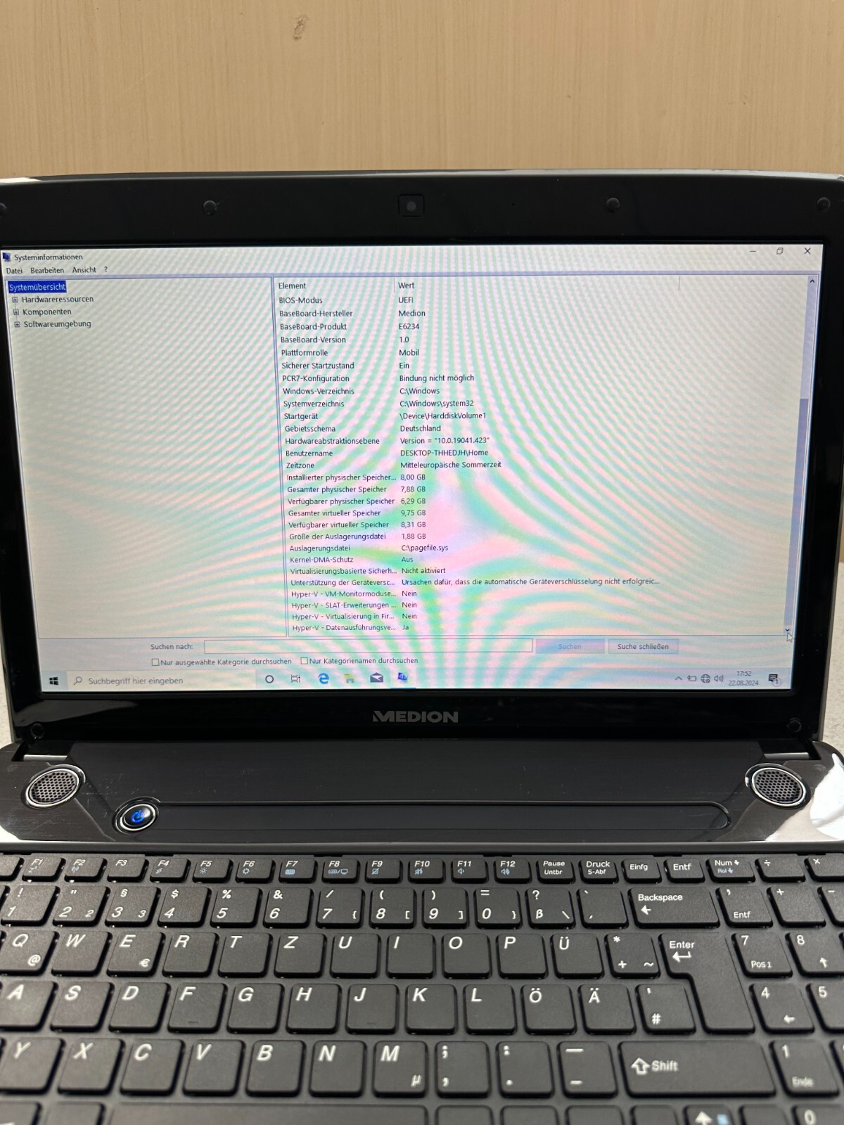 Medion Akoya MD99090 (E6234) Laptop* Intel B960 2.20GHz 8GB RAM 120GB SSD