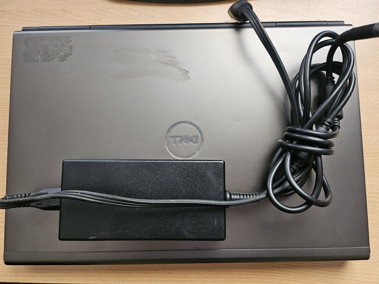 Dell Precision M4600 15.6” Intel Core i5-2520M @ 2.50GHz 8GB 240GB Bad Battery