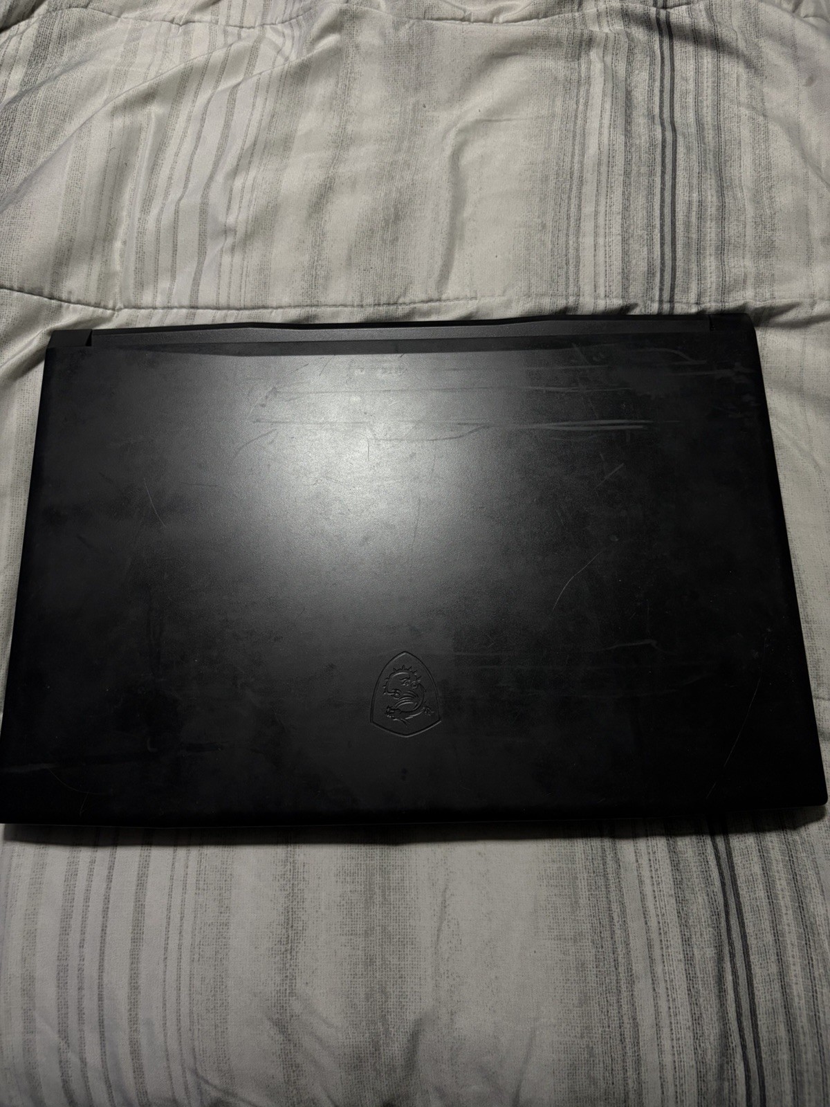 Gaming Laptop MSI Katana GF76 11UD 17.3″ i7-11800H 16GB 477GB SSD Win11 Backlit