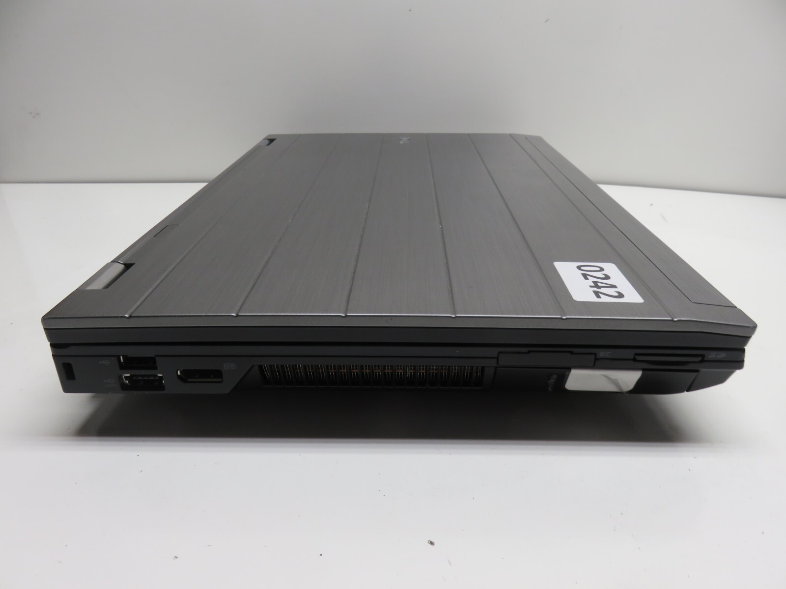 Dell Precision M4500 Laptop Intel Core i7-740QM 8GB 500GB Win XP Quadro FX 1800M