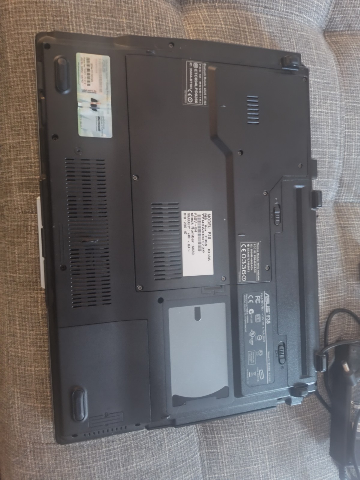 Asus Revolutionary FS3V Retro Gaming Laptop (For Parts/Not Working)