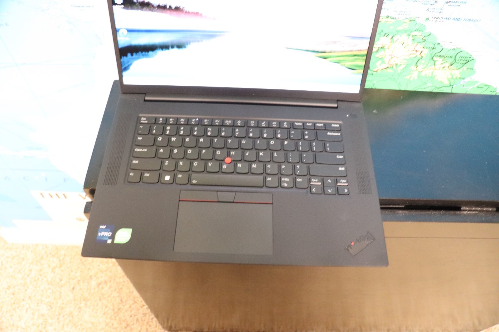 #2 Lenovo Think Pad P1 Gen 6 16 OLED 2.6 GHz i9-13900H 32GB 1TB SSD RTX 2000 Ada