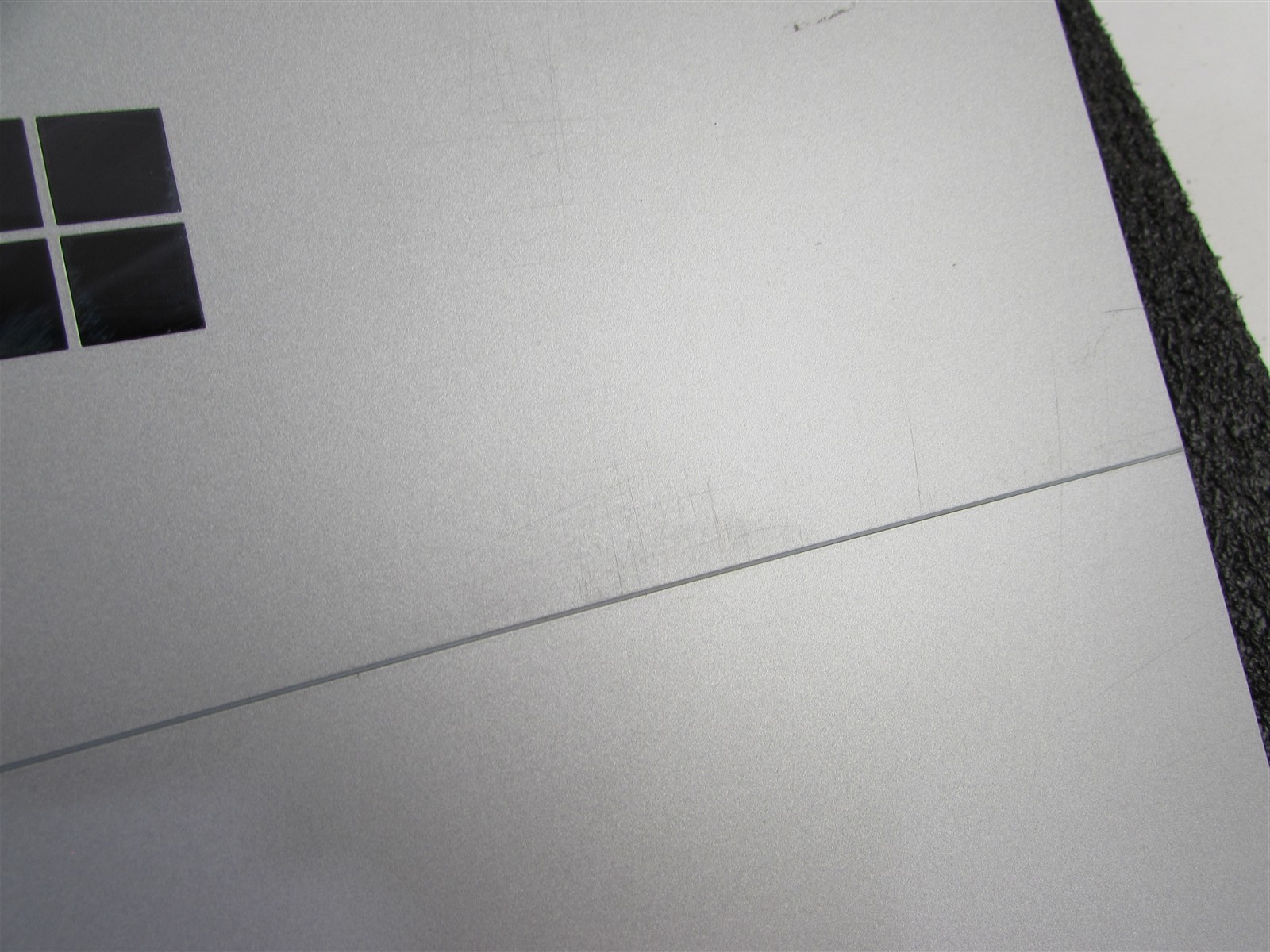 Microsoft Surface Laptop Studio 1964 i7-11370H 1TB SSD 32GB RTX A2000 *No A/C*