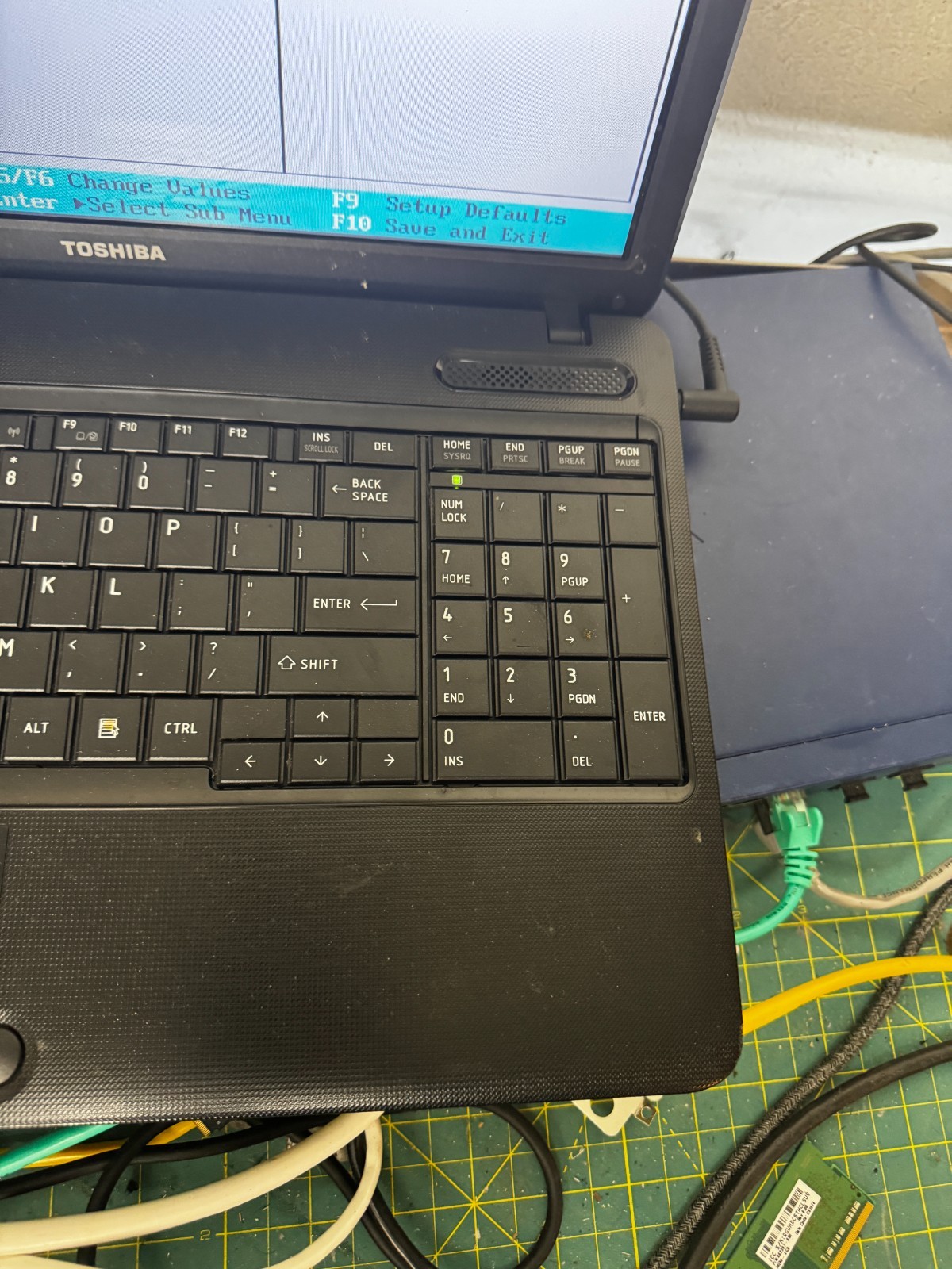 Toshiba Satellite C655 AMD C-50, 3GB RAM Laptop for Parts/Repair #6445
