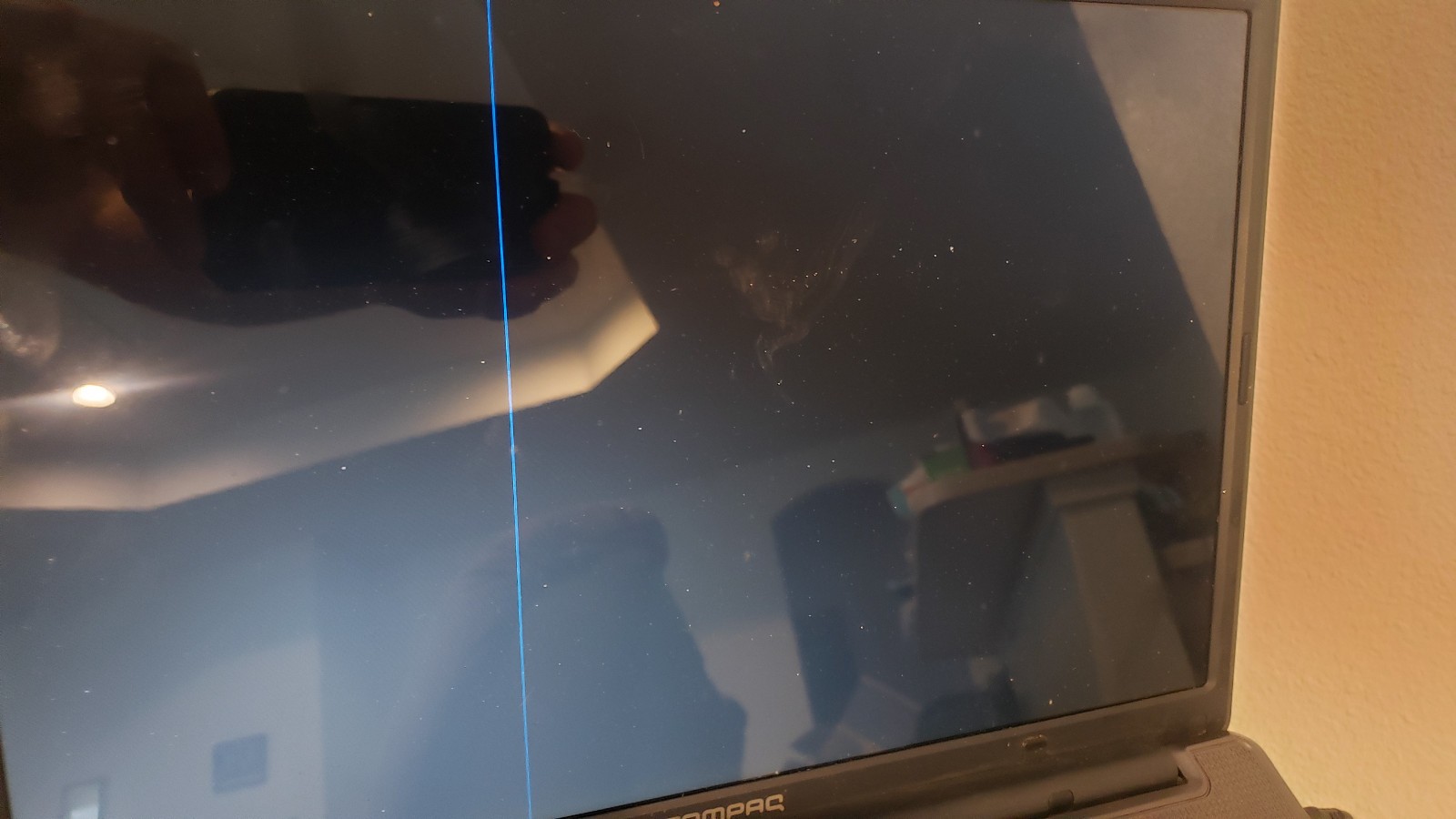 BROKEN Compaq Presario F700 Laptop AMD Athlon Dual Core Memory Parts Repair Only