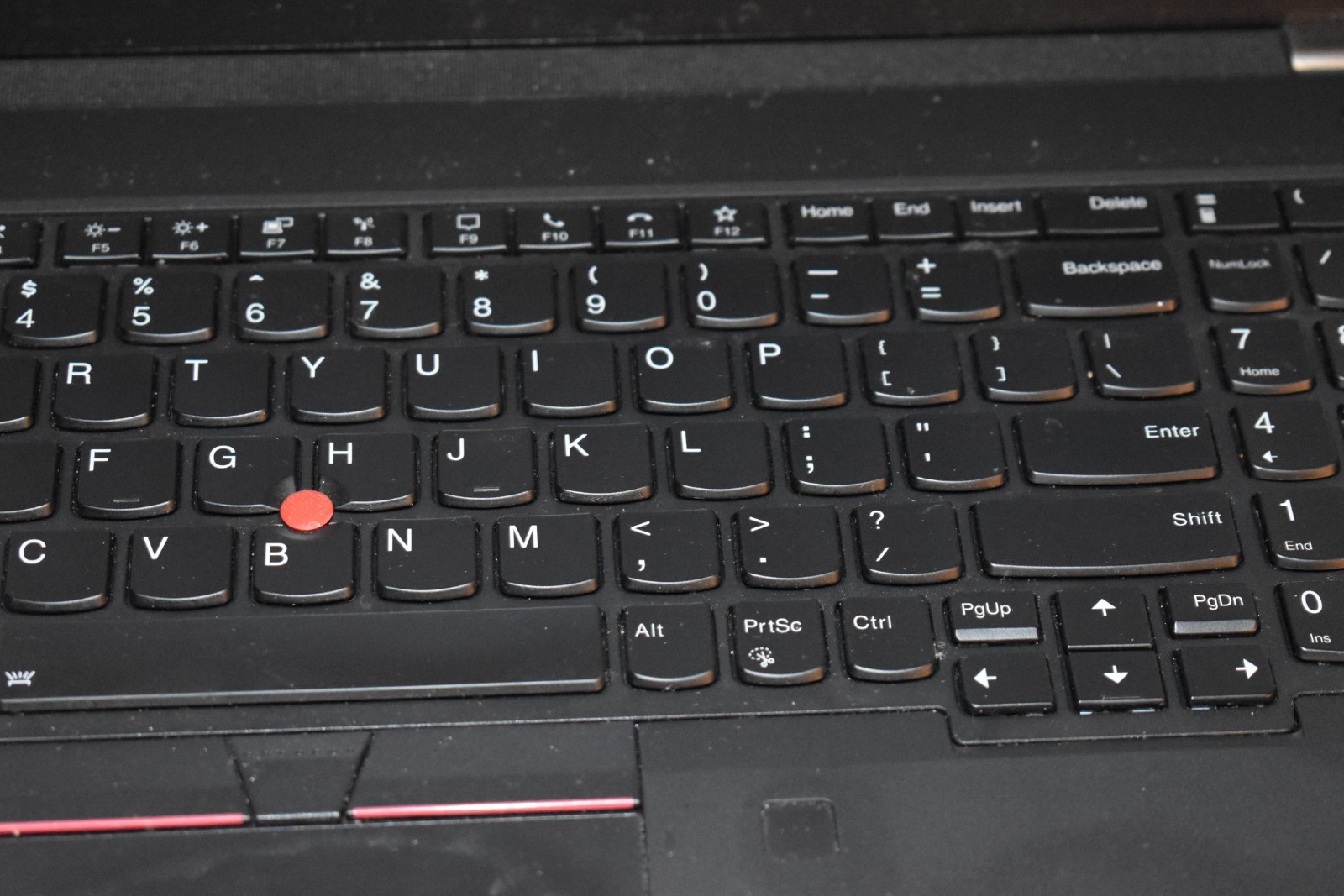 Lenovo ThinkPad P15s 15.6″ Quad Core i7-10510U 16GB RAM 512GB SSD Windows 11 Pro