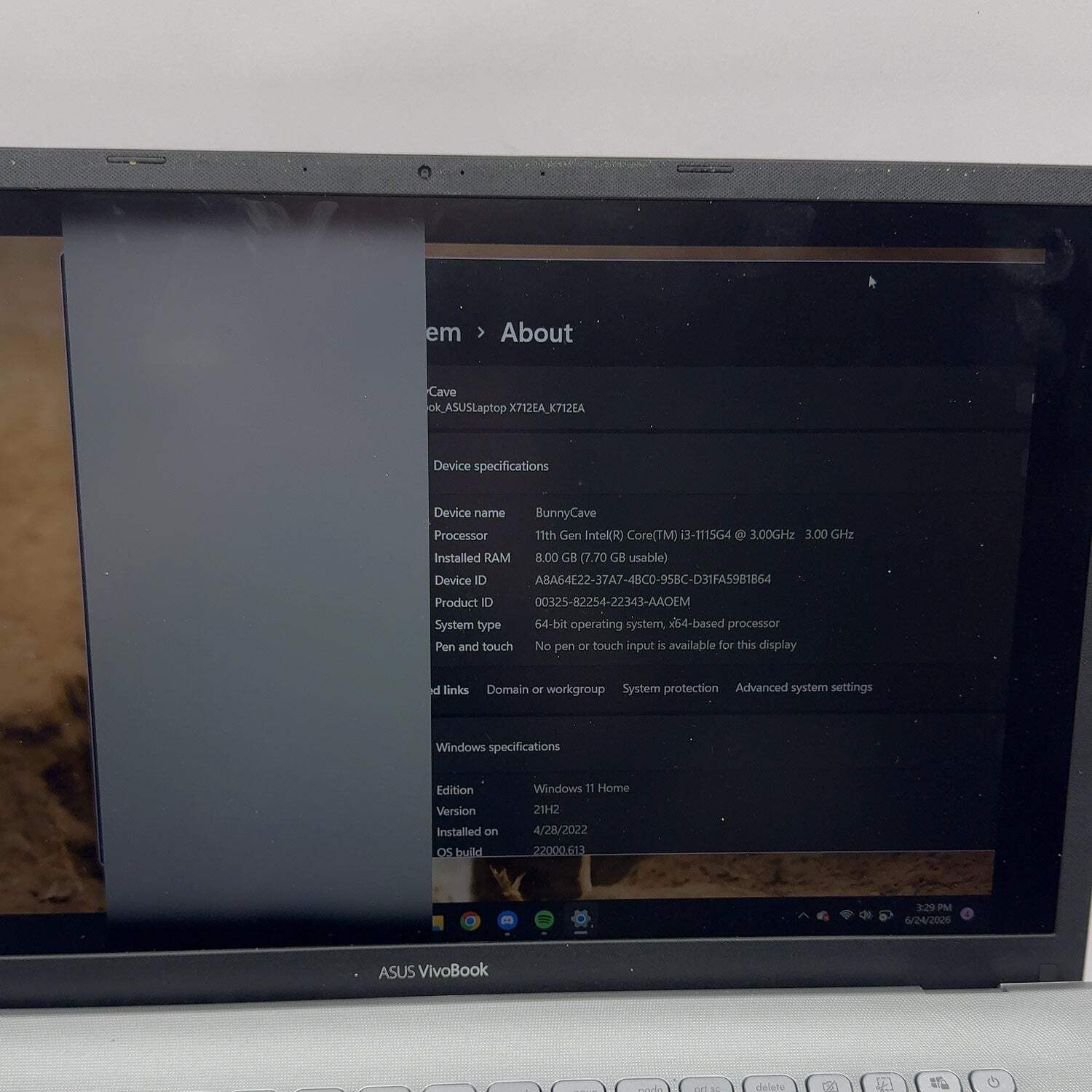 Broken Asus Vivobook 17 K712EA-WH34 17.3″ i3-1115G4 8GB RAM 256GB SSD Bad LCD