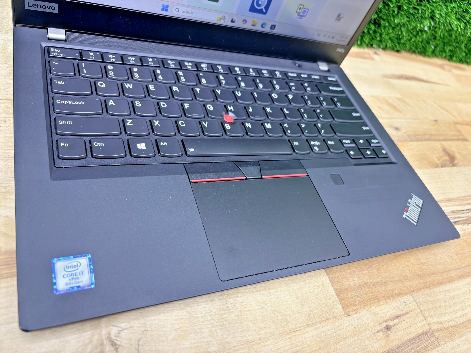 Lenovo ThinkPad P43s Intel i7-8th Gen 1.90GHz 16GB RAM 256GB SSD Windows 11 Pro*