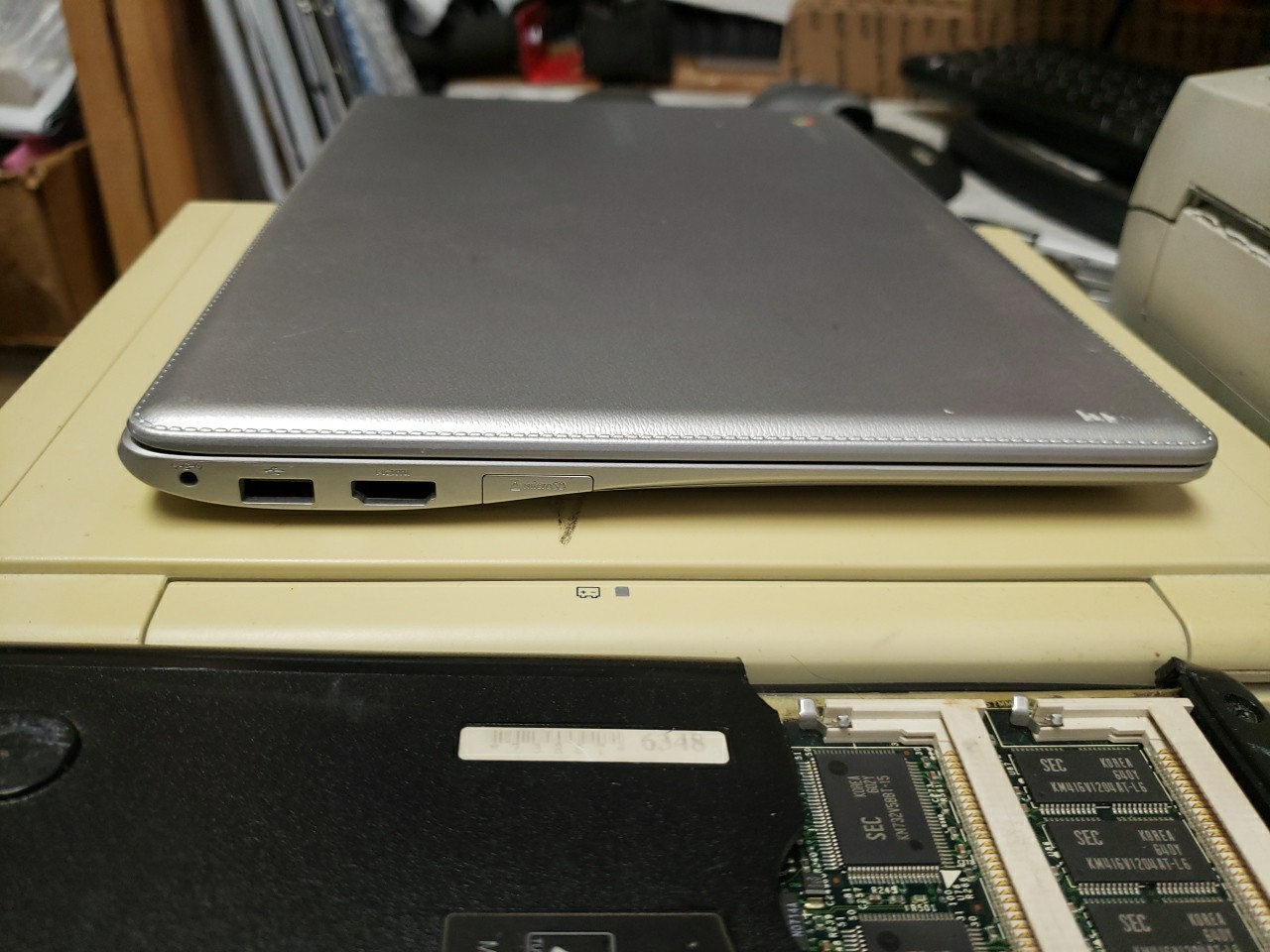 Samsung 500C Chromebook 11.6″ 16GB SSD 2GB RAM NO CHARGER FREE SHIP