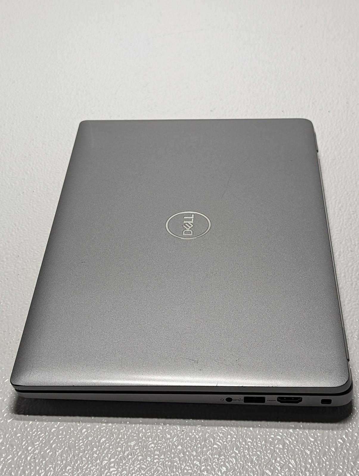 Dell Latitude 5440 14″ i5-1345U 16GB RAM 512GB SSD Grade D