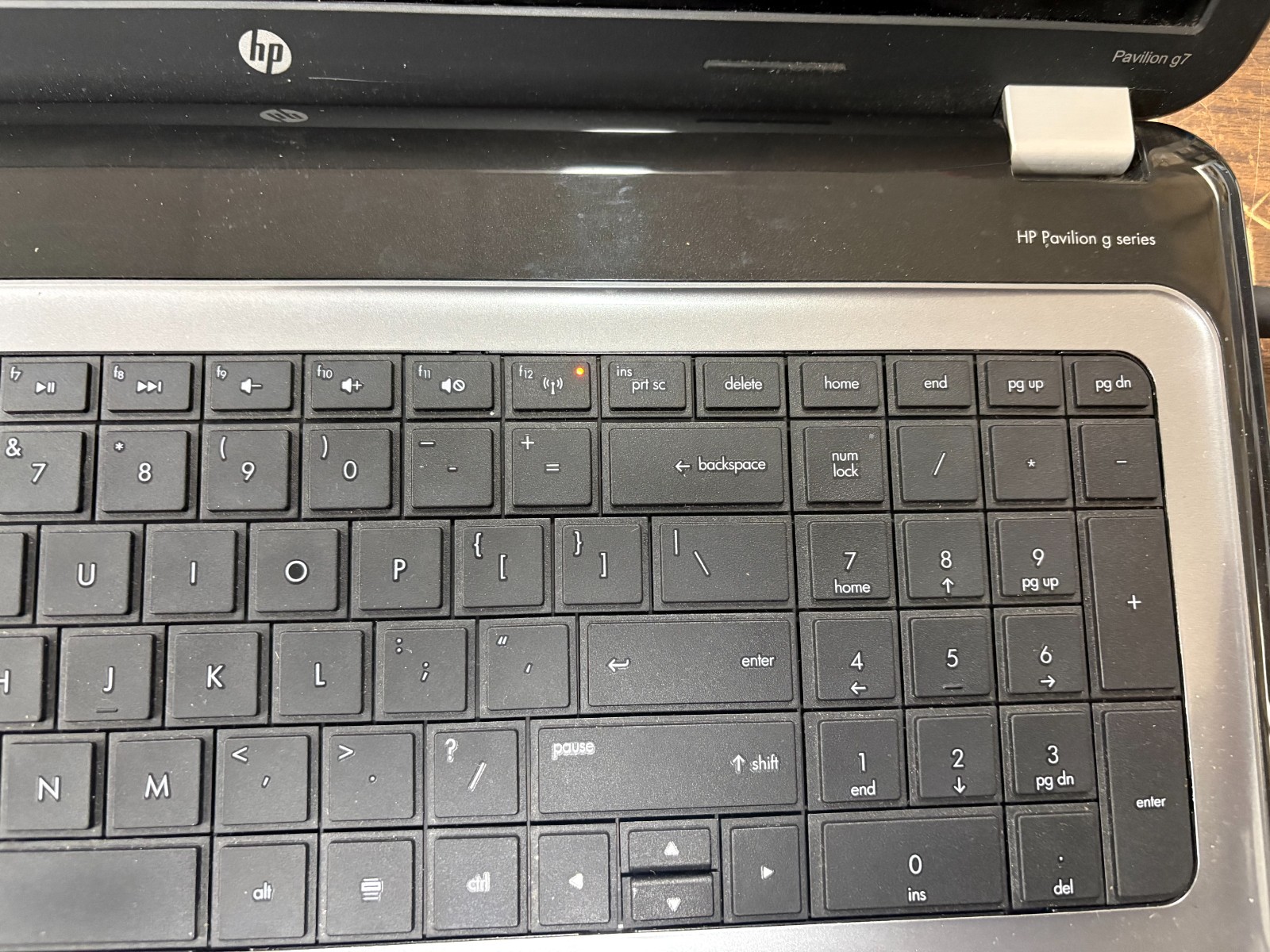 HP Pavilion G7 Laptop No HDD No OS Powers on No Video Parts Only