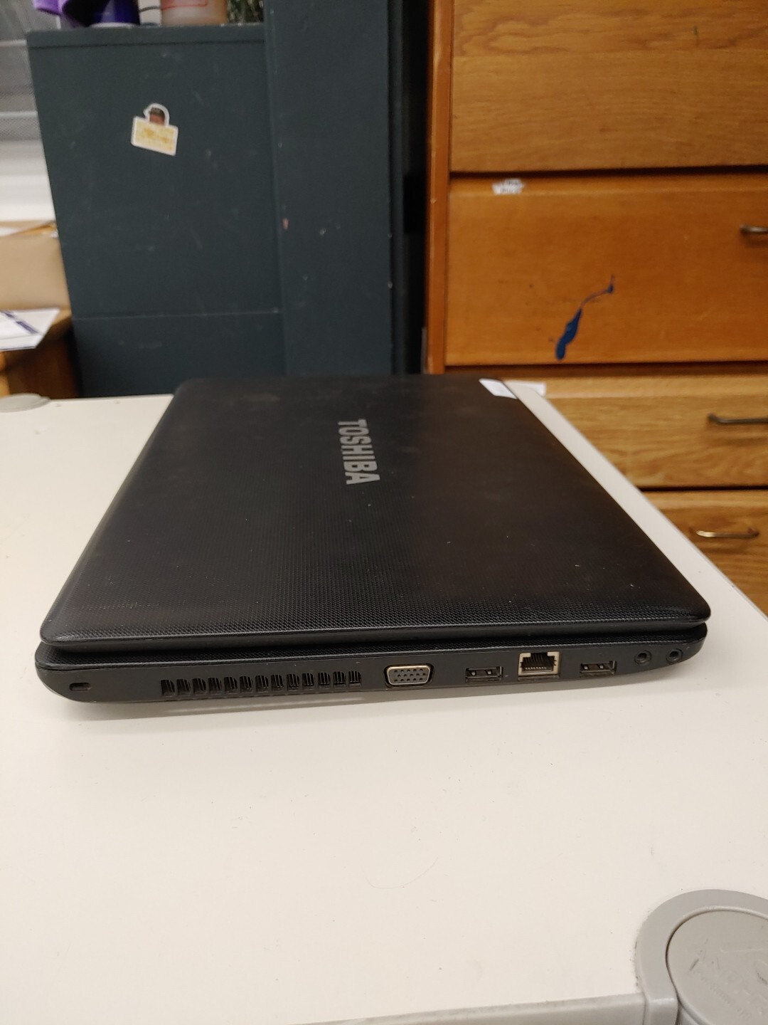843 – TOSHIBA Satellite C655D-S5200 – FOR PARTS / AS-IS