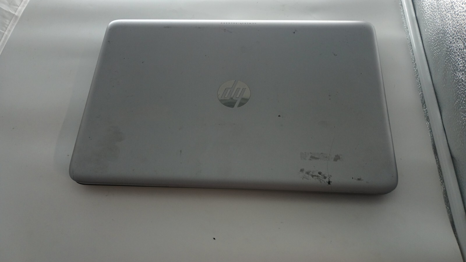 HP Envy Gamer w/charger.A10(4cores).8GB.128GB SSD.Radeon.15.6″.Touch.W11.Read!!
