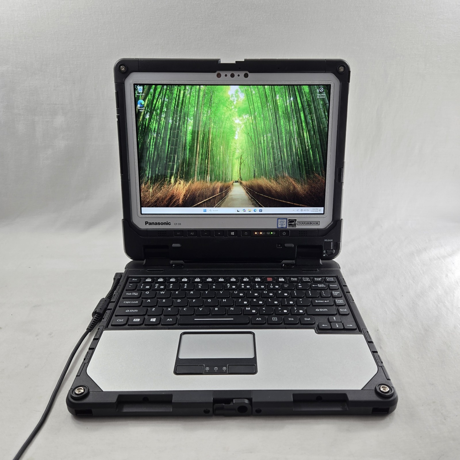 Panasonic Toughbook CF-33 i5-7300U 2.60GHz 256GB SSD 8GB Ram 4G – GPS – Grade B+