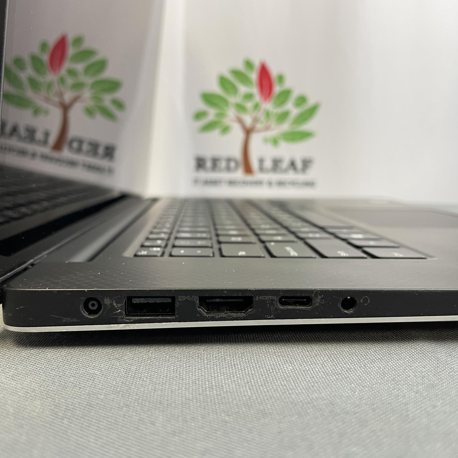 Dell Precision 5530 15.6 in 4K Touch, i9-8950HK, 16GB, 512GB NVMe | Grade B/C