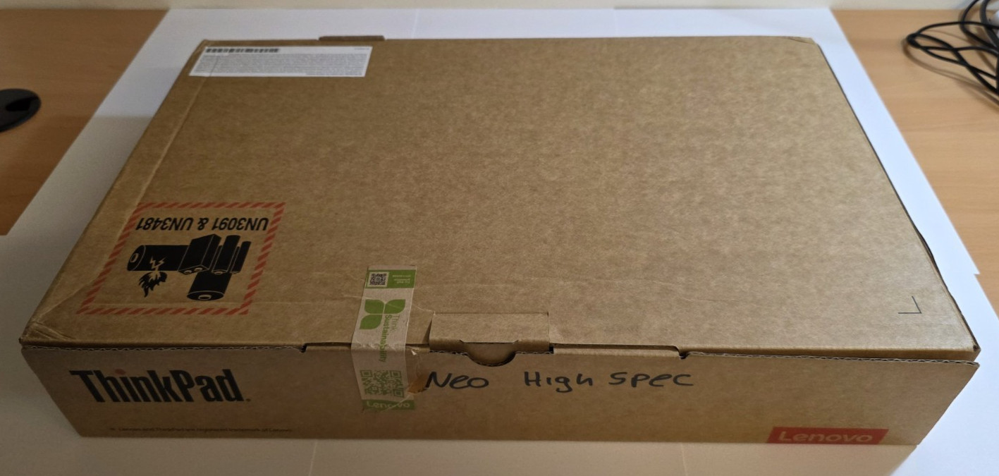 Lenovo ThinkPad P16v Laptop Intel Ultra 7 64GB 1TB SSD 16″ W11 Pro RTX 500 Ada