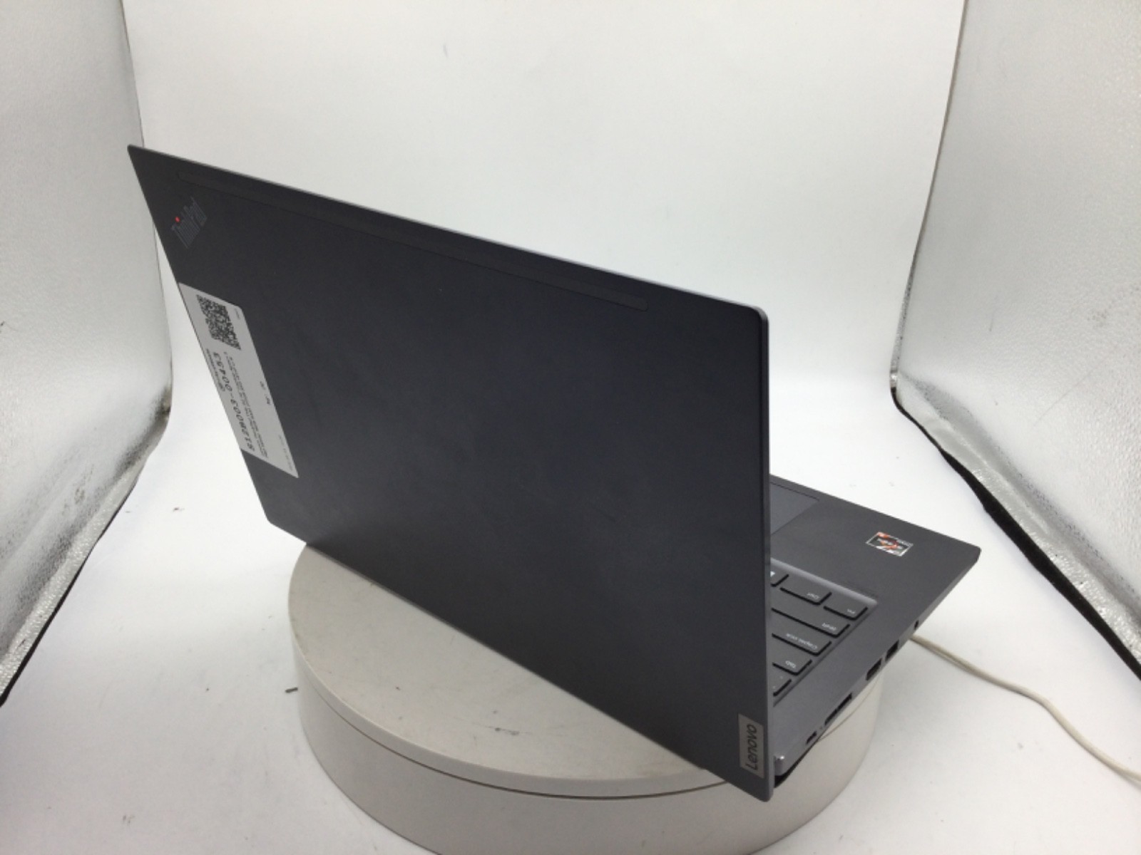 Lenovo ThinkPad T14s G2 14″ Laptop Ryzen 5 PRO 5650U 16GB RAM 512GB SSD W11P U R
