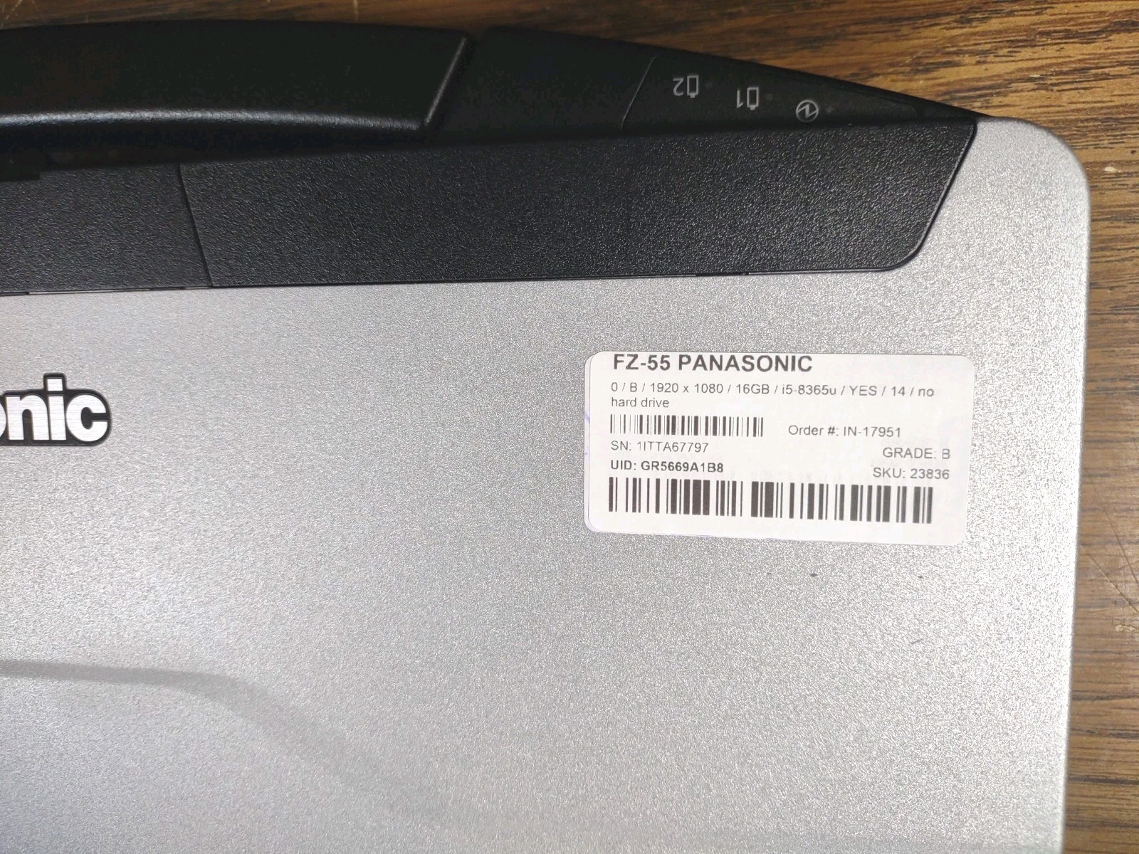 Panasonic ToughBook FZ-55 W/ i5-8365U, 16GB RAM, NO HDD OR HDD COVER. NON TOUCH
