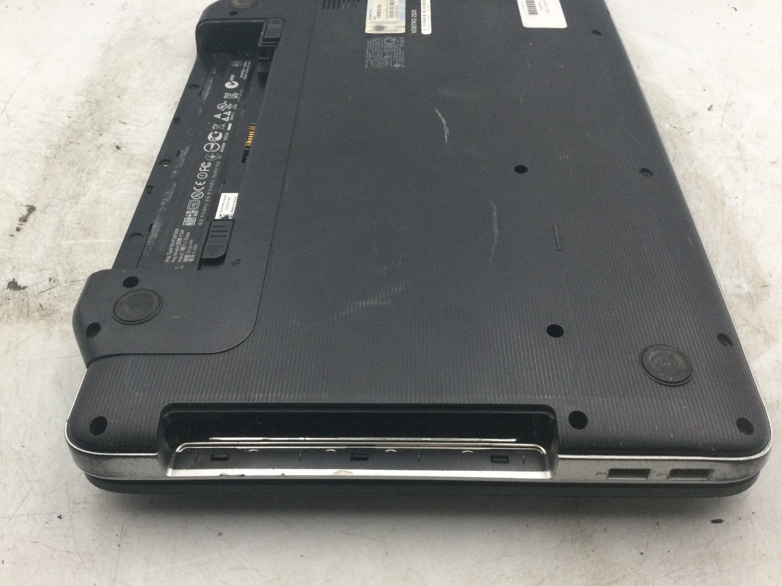 DELL VOSTRO 2520 – BOOTS TO BIOS – INTEL I3 2326M – NO RAM – READ DESC – BB