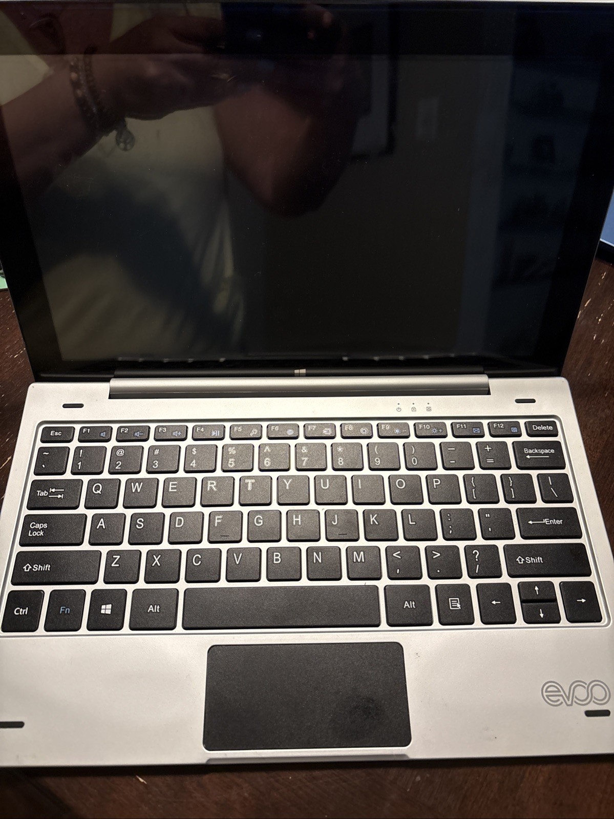 New EVOO TEV-C-116-1-BK, 11.6″ ULTRA THIN LAPTOP 4GB RAM 32GB STORAGE WINDOWS 10