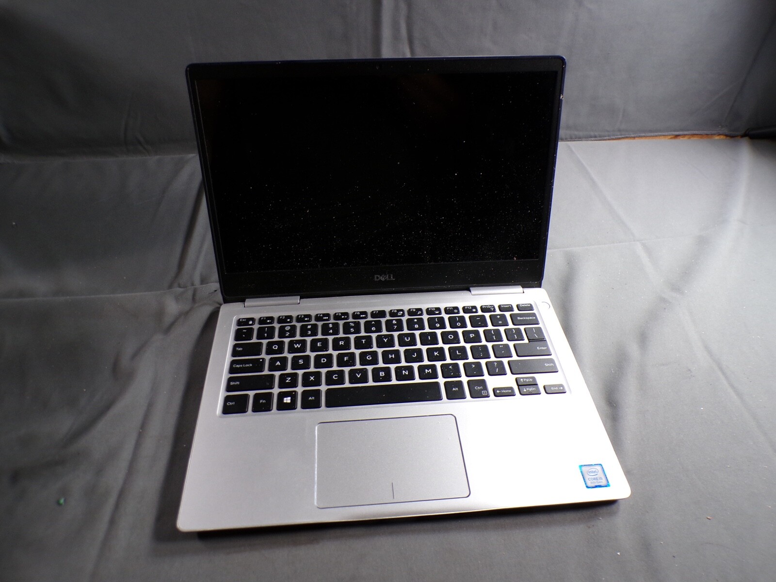 * DELL INSPIRON 7380 INTEL CORE i5-8265U 1.60GHZ 8GB RAM