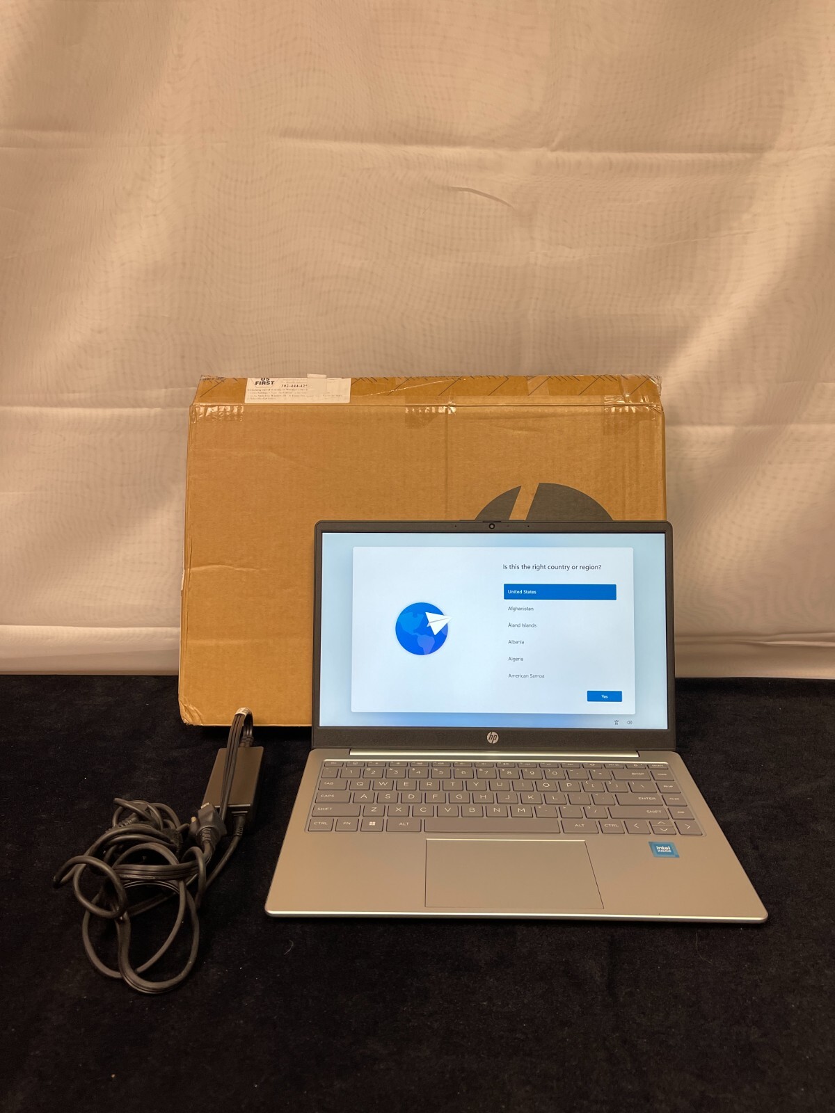 HP 14-ep0005cl Silver 1TB Storage 16GB RAM Intel N200 Windows 11 Laptop