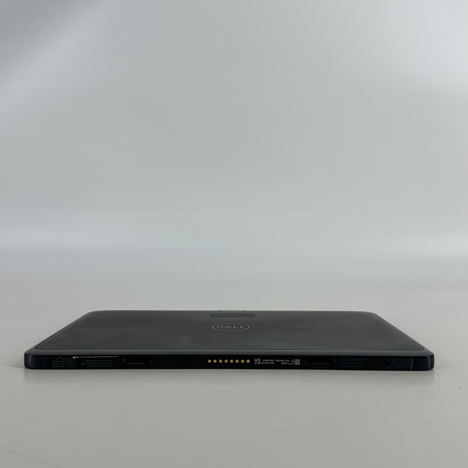 Dell Venue 10 Pro 5056 TOUCH Atom x5-Z8500 1.44GHz 4GB 128GB Good -BAD CAMERA