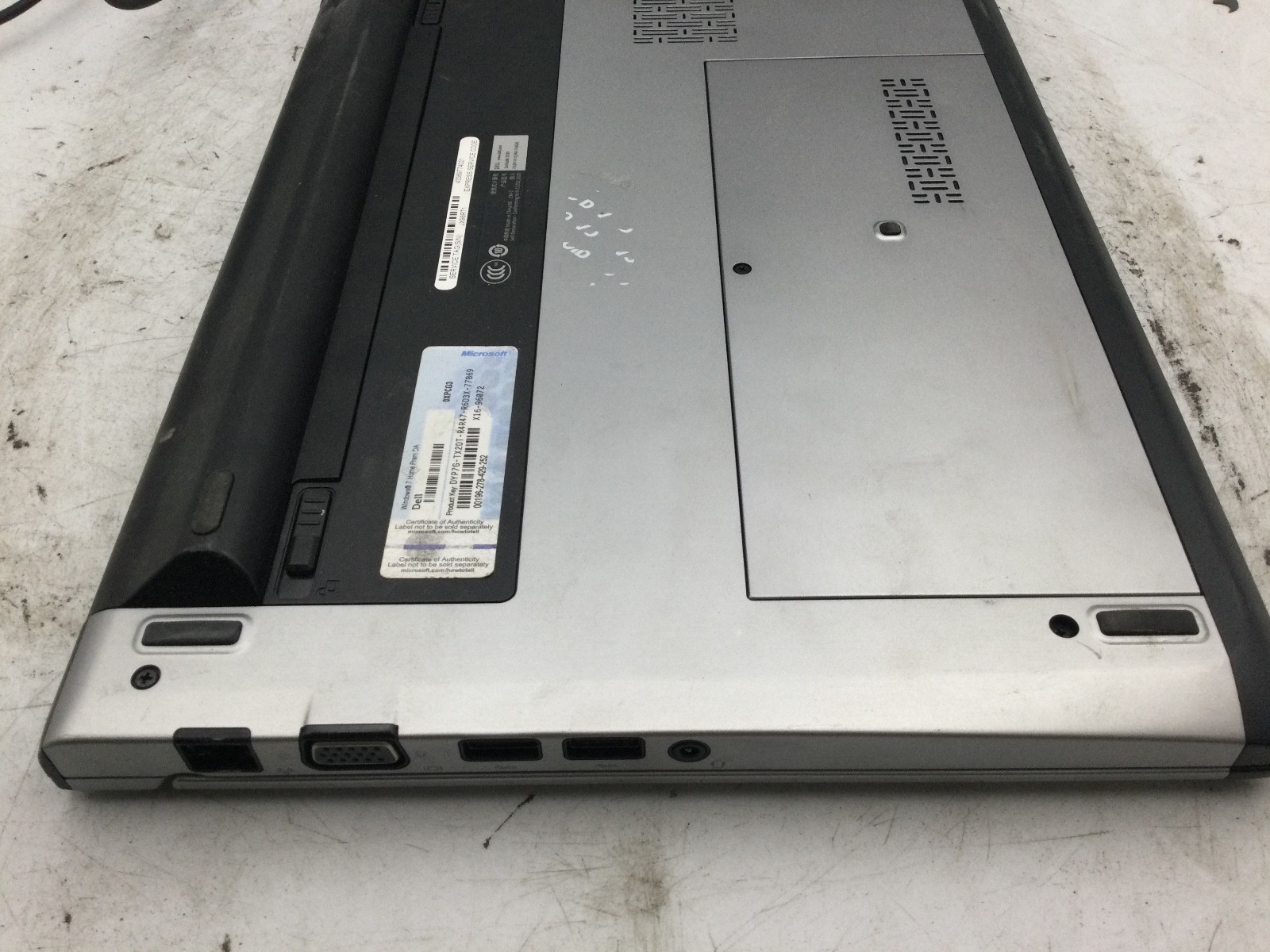 DELL LATITUDE 3330 – FOR PARTS/BAD LCD – INTEL I3 – 4GB RAM – READ DESC – BB!!