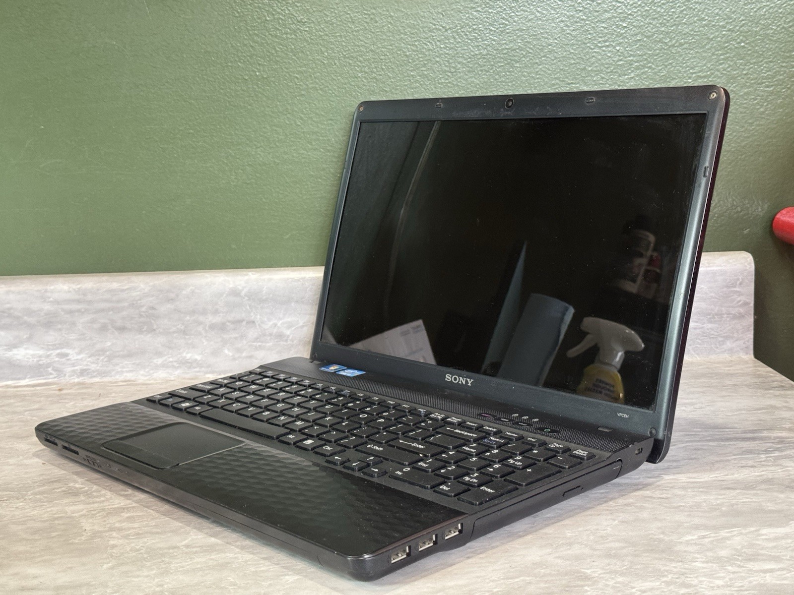 Sony Vaio VPCEH PCG-71913L Intel I5 2.5GHz 8gb RAM 500gb HDD Windows 11