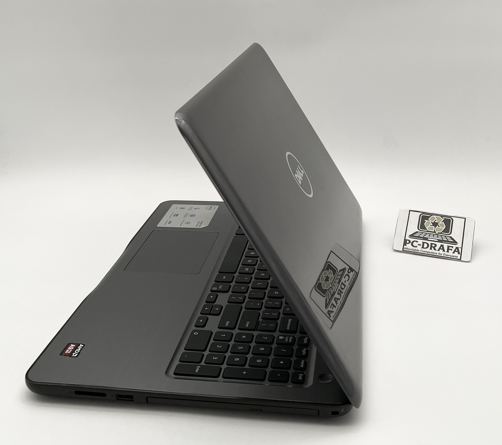 Dell Inspiron 15 5565 Laptop AMD A9-9400, 2.50GHz, 256Gb, 8GB RAM, Ubuntu, touch