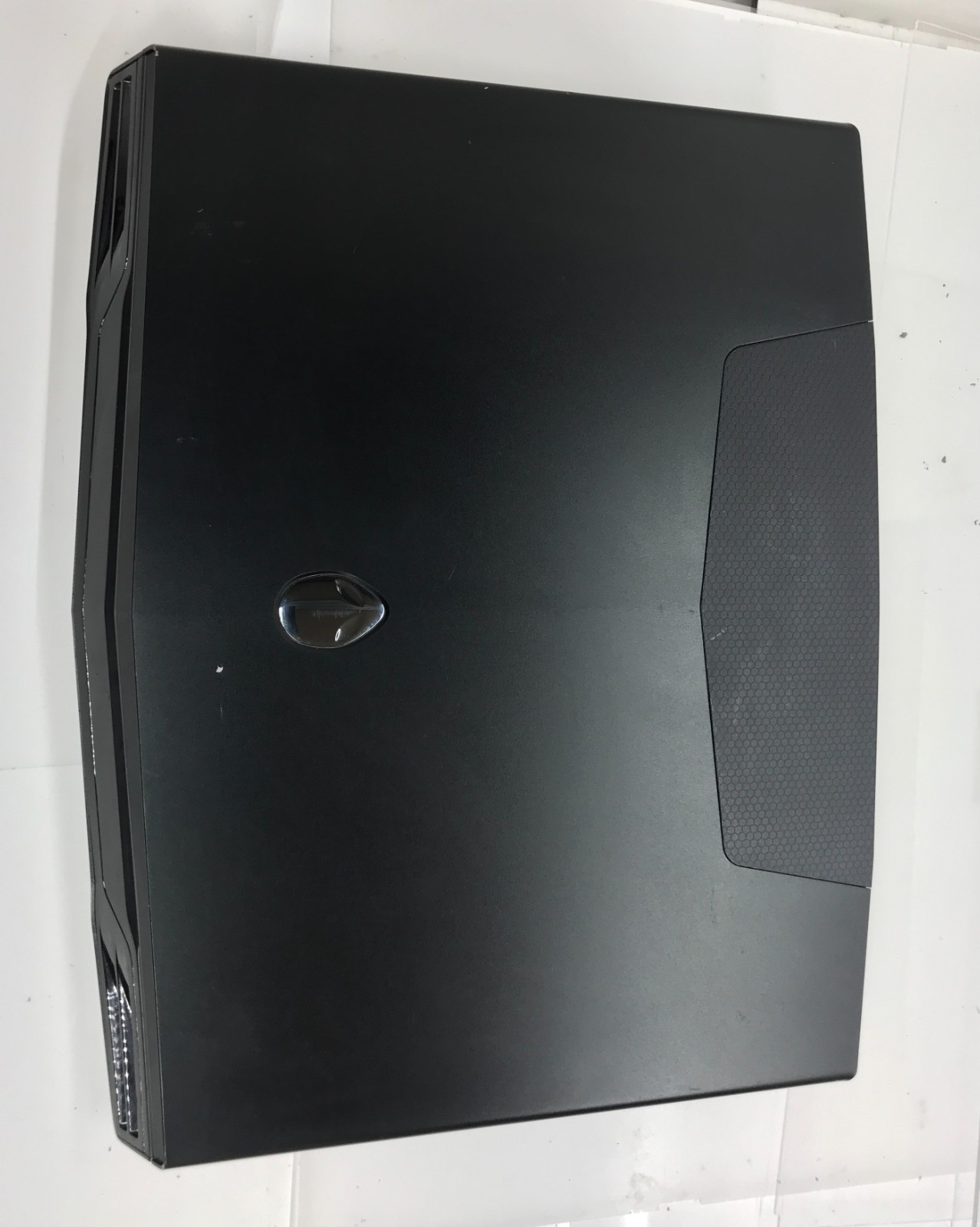 ALIENWARE M17X R1 C2D-Q9300@2.53GHz 8GB RAM 512GB SATA M 2.5 SSD W10P *READ